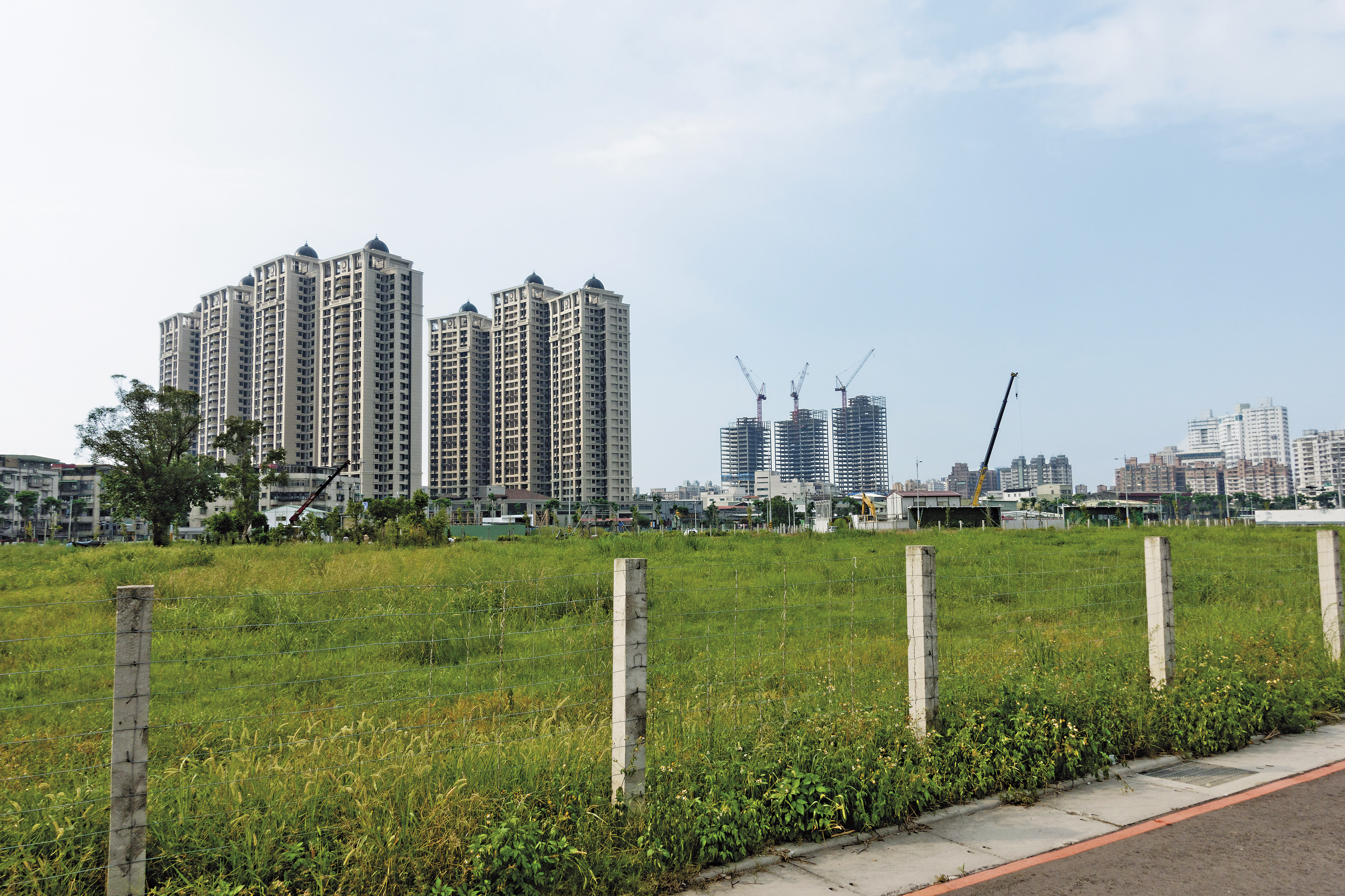 土城暫緩發展區利益驚人，黑道為此地爭的你死我活，不斷惹出流血衝突。