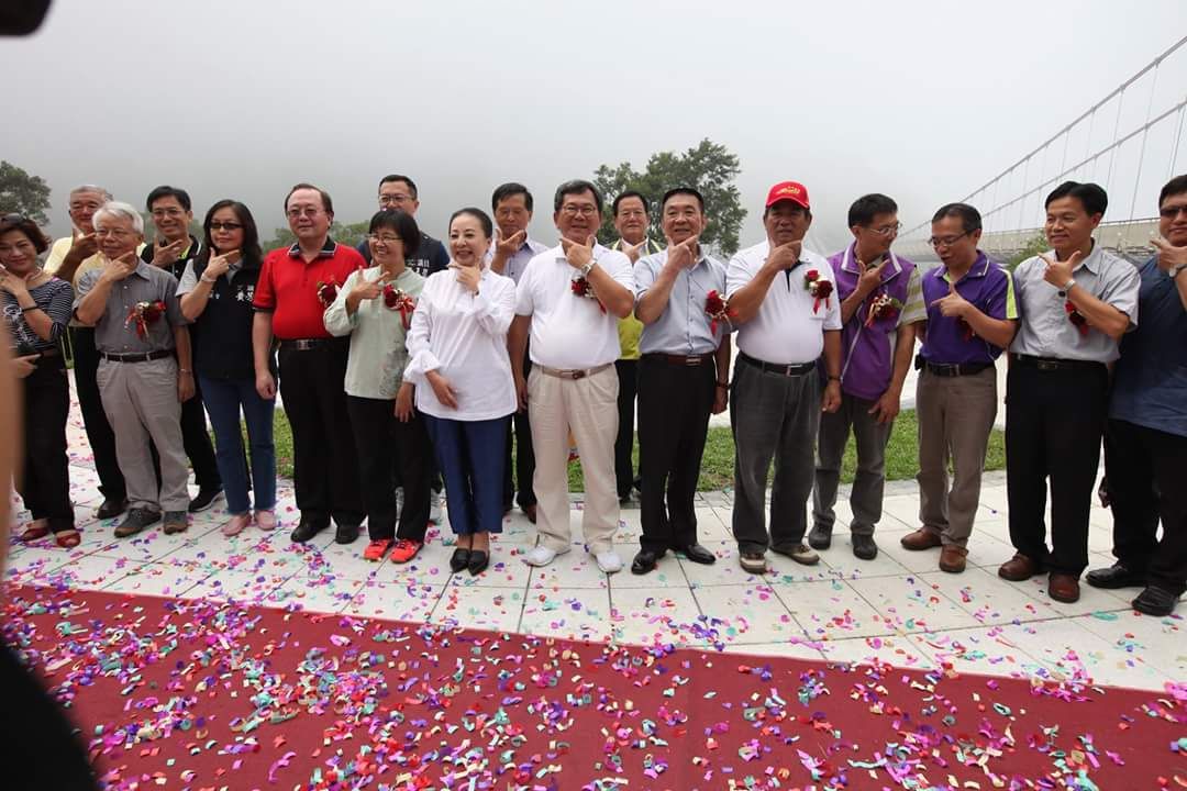 張花冠說，若陳明文願就其犯行向全國婦女道歉，同時接受性平教育，「我當然願意撤告」。（翻攝自陳明文臉書粉絲團）