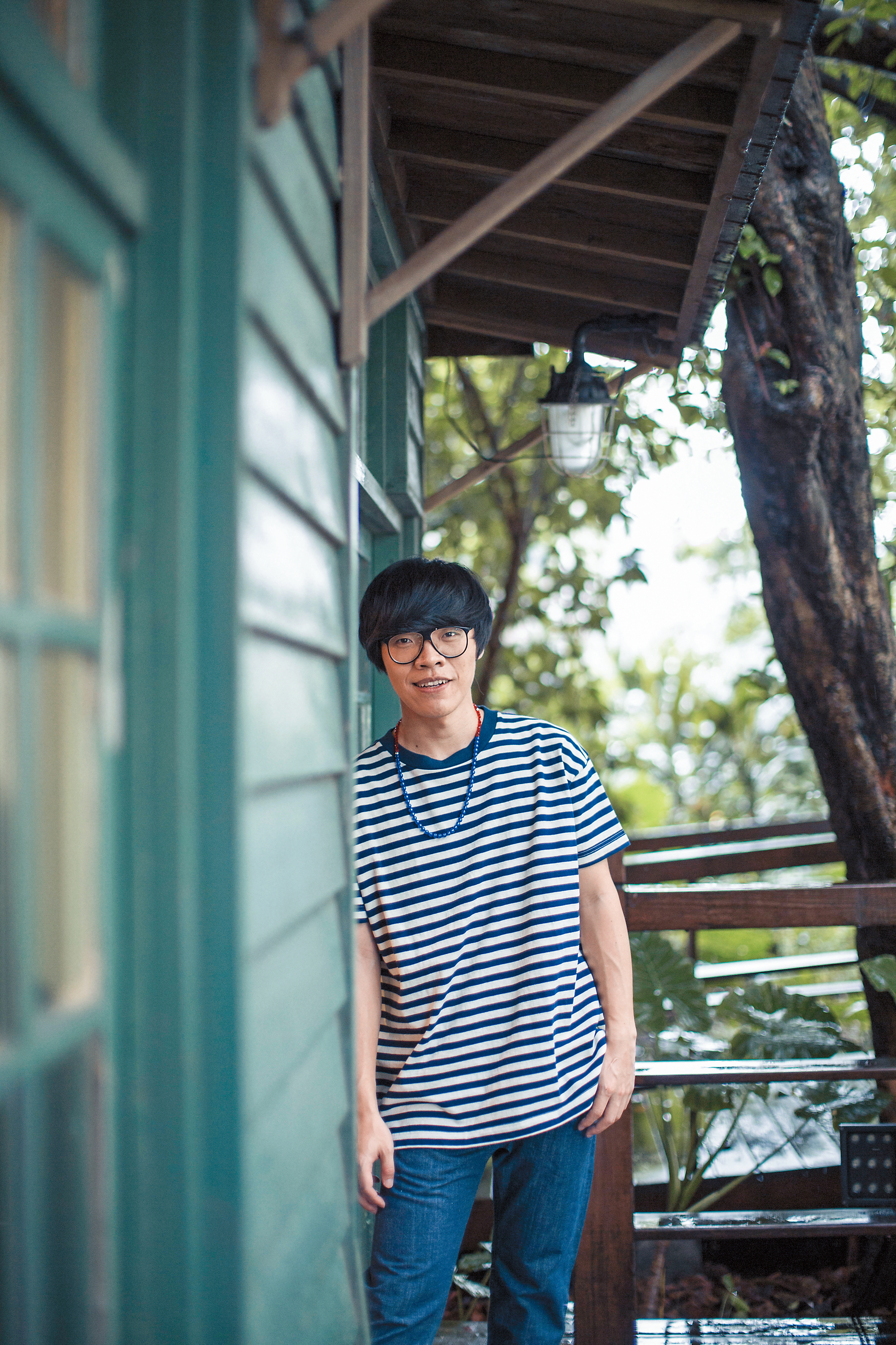 如今盧廣仲歌而優則演,靠著《花甲》有了戲劇的處女作,又即將有了電影的處女作,瞬間影視雙棲。