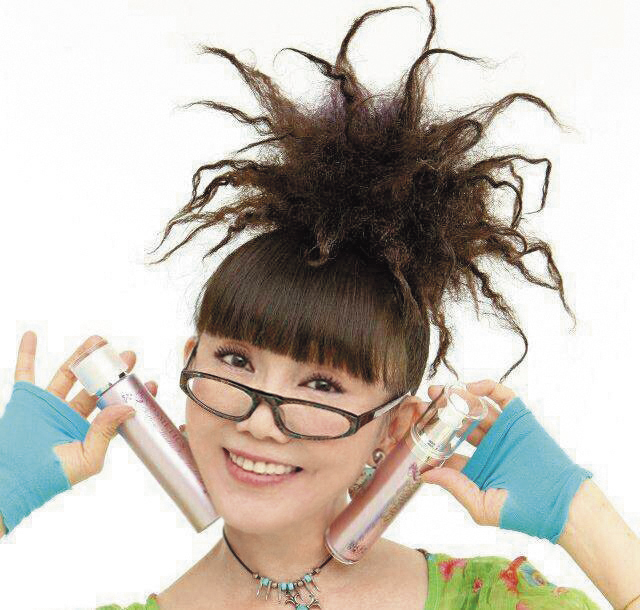 蔡閨、老公與乾妹妹同住。