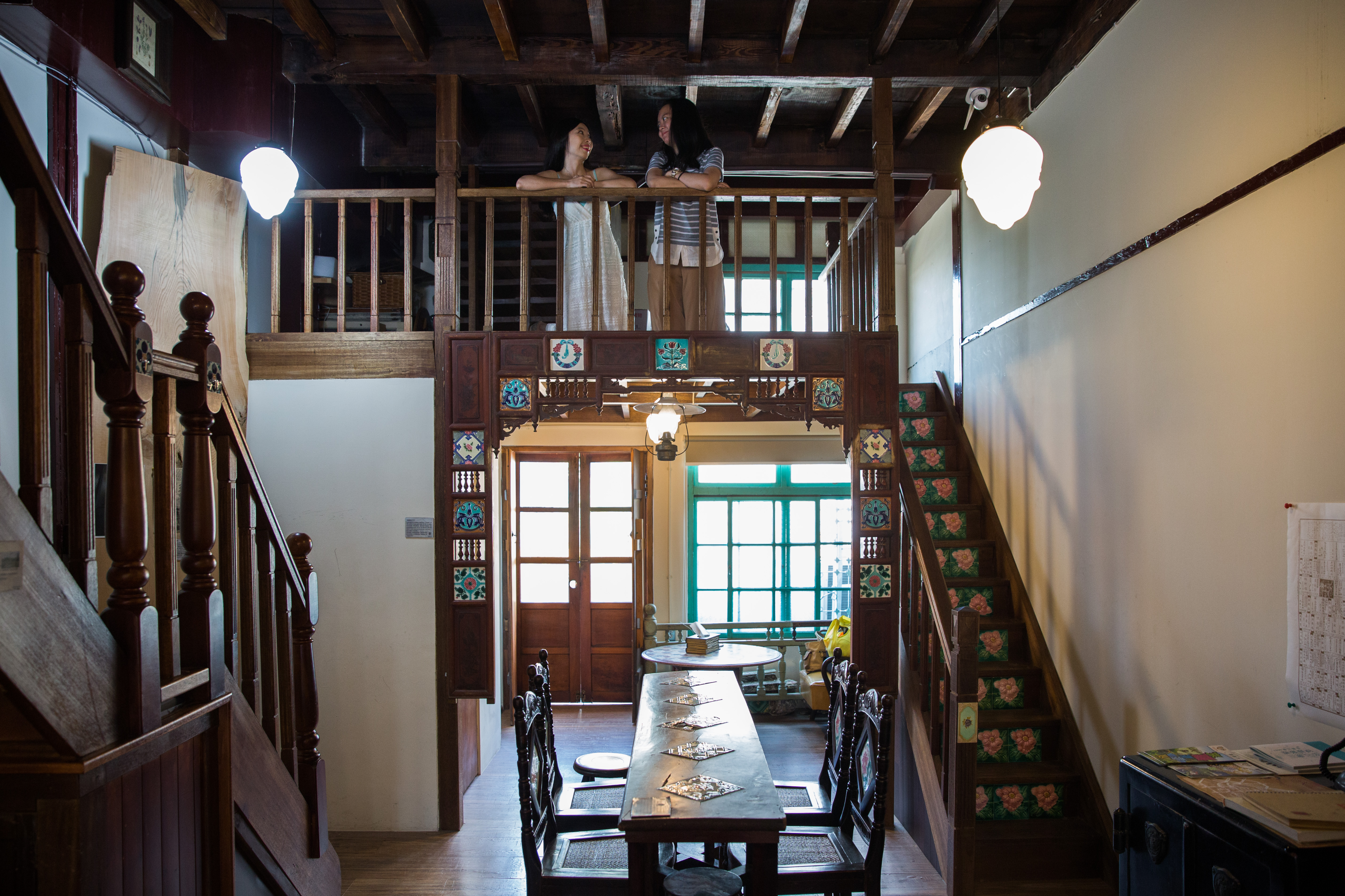 木材商造屋講究，千年檜木梁柱、挑高格局，嘉義林業DNA盡在當中。