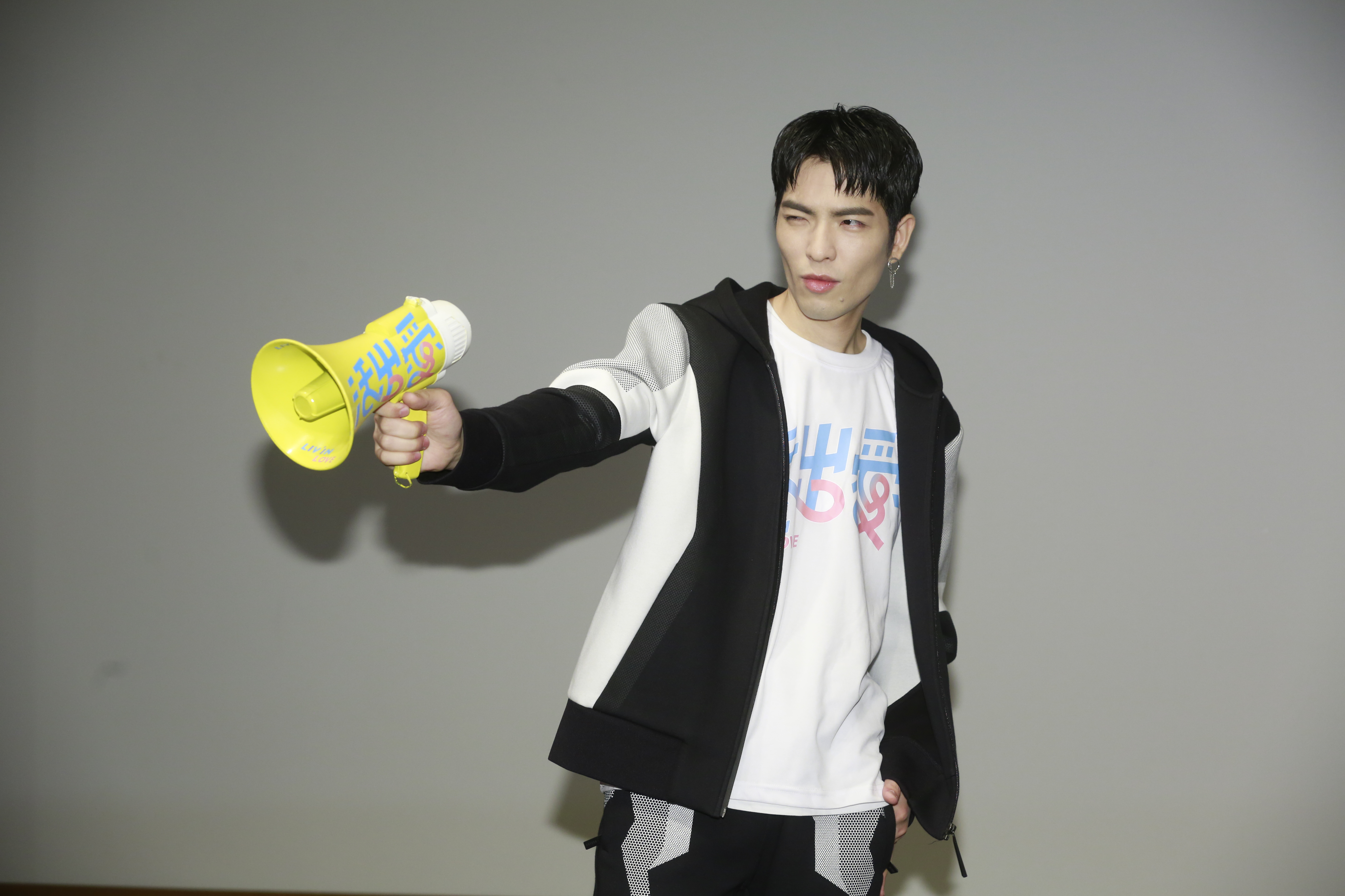 蕭敬騰出席公益活動,為活動創作主題曲。