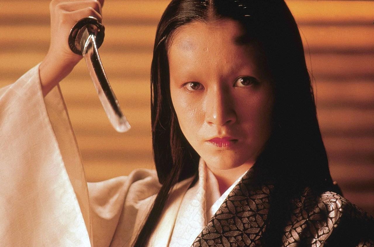 資深演員原田美枝子如今多演慈母，當年卻在《亂》中飾演邪惡妻子，心腸狠毒至極。（傳影互動）