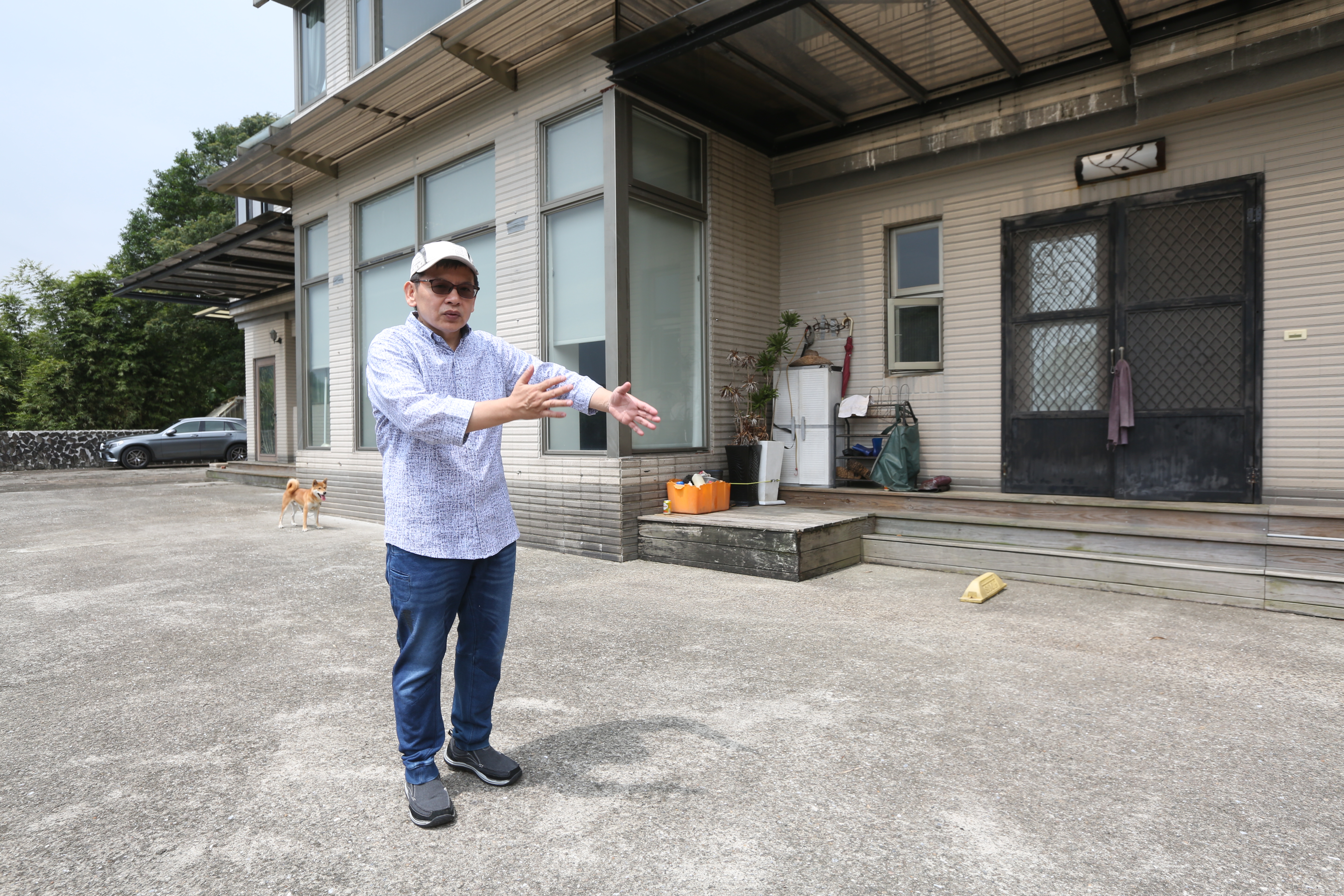 李宅過去是知名景觀餐廳，隨著位在陽明山國家公園內的建照炙手可熱，也讓這棟不起眼的2樓透天厝身價水漲船高。