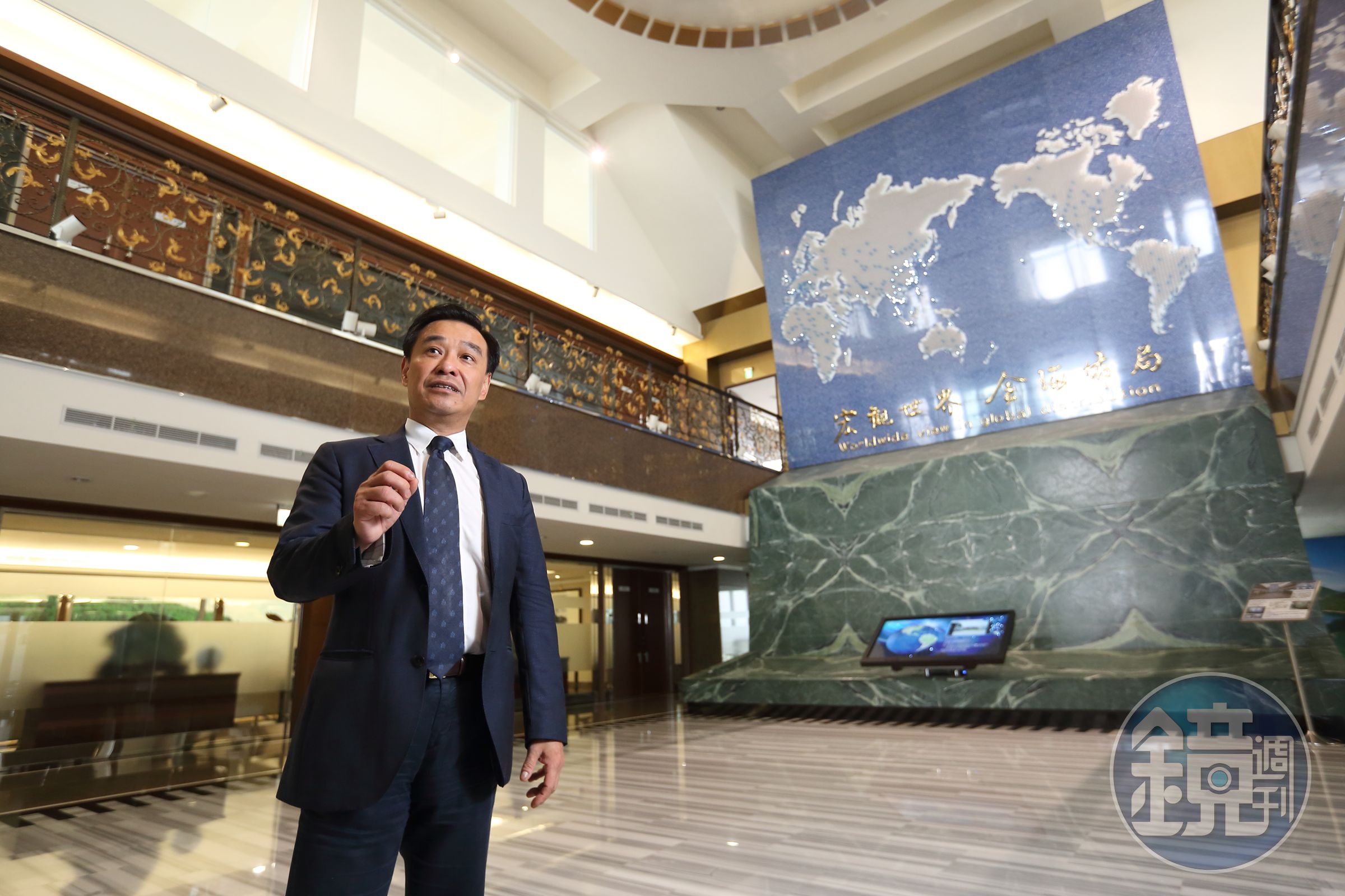 戴宏全回憶，頓失統一每年逾30億元大單時，緊張到睡不著，派出業務大將前去救援，拉進康師傅、法國達能、華潤怡寶等中外新客戶，才讓營收勉強過關。