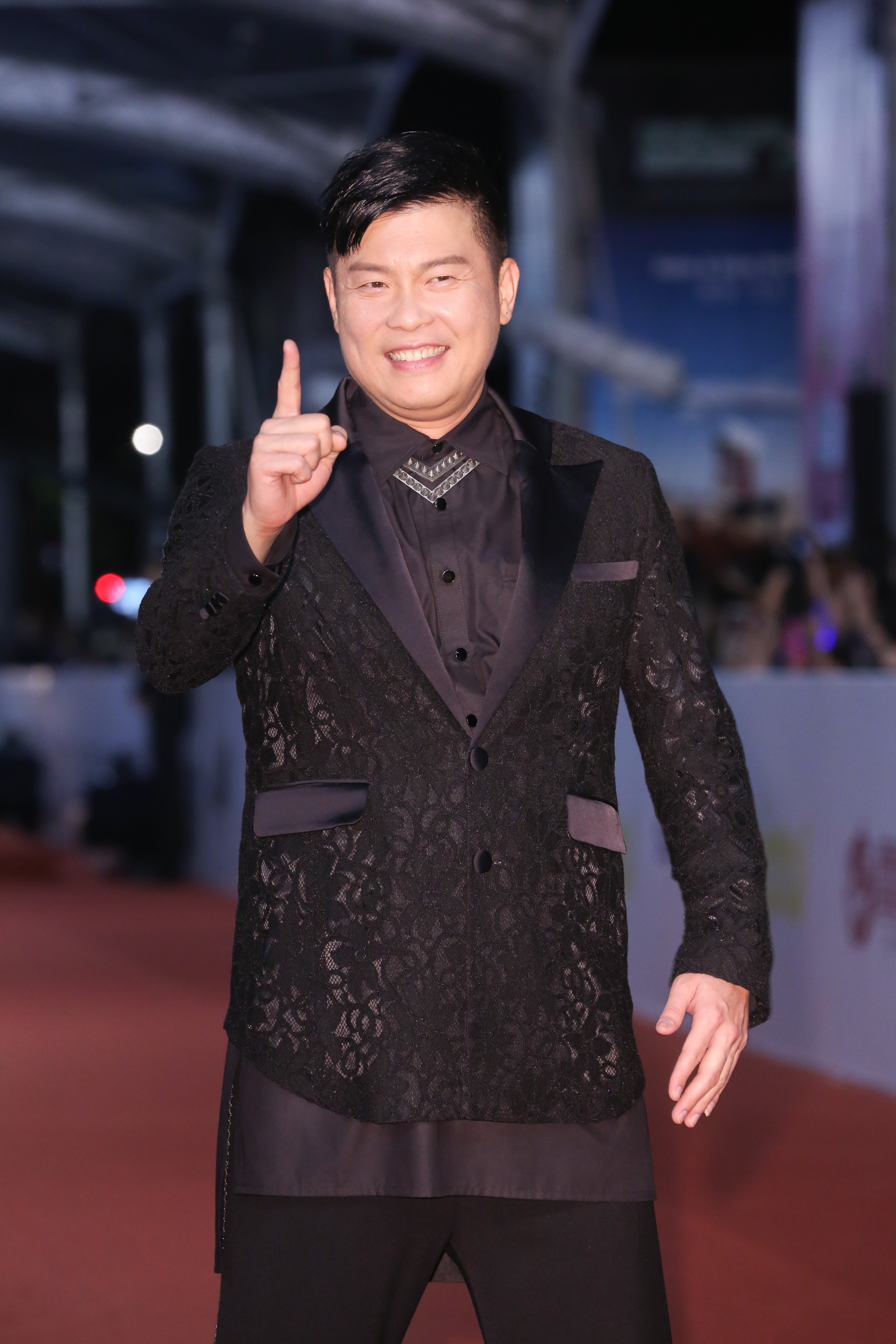 當天也在錄影現場全程直擊的曾國城認為，一個巴掌拍不響。