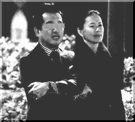 江角真紀子與傳說中的不倫對象A先生，但她否認跟A有任何關男女關係。（翻攝網路）