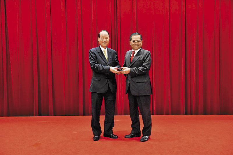 國民黨智庫將於10月6日舉行臨時董事會改組，吳敦義擔任智庫董事長，副董事長由林中森（左）出任，周繼祥（右）擔任智庫董事。