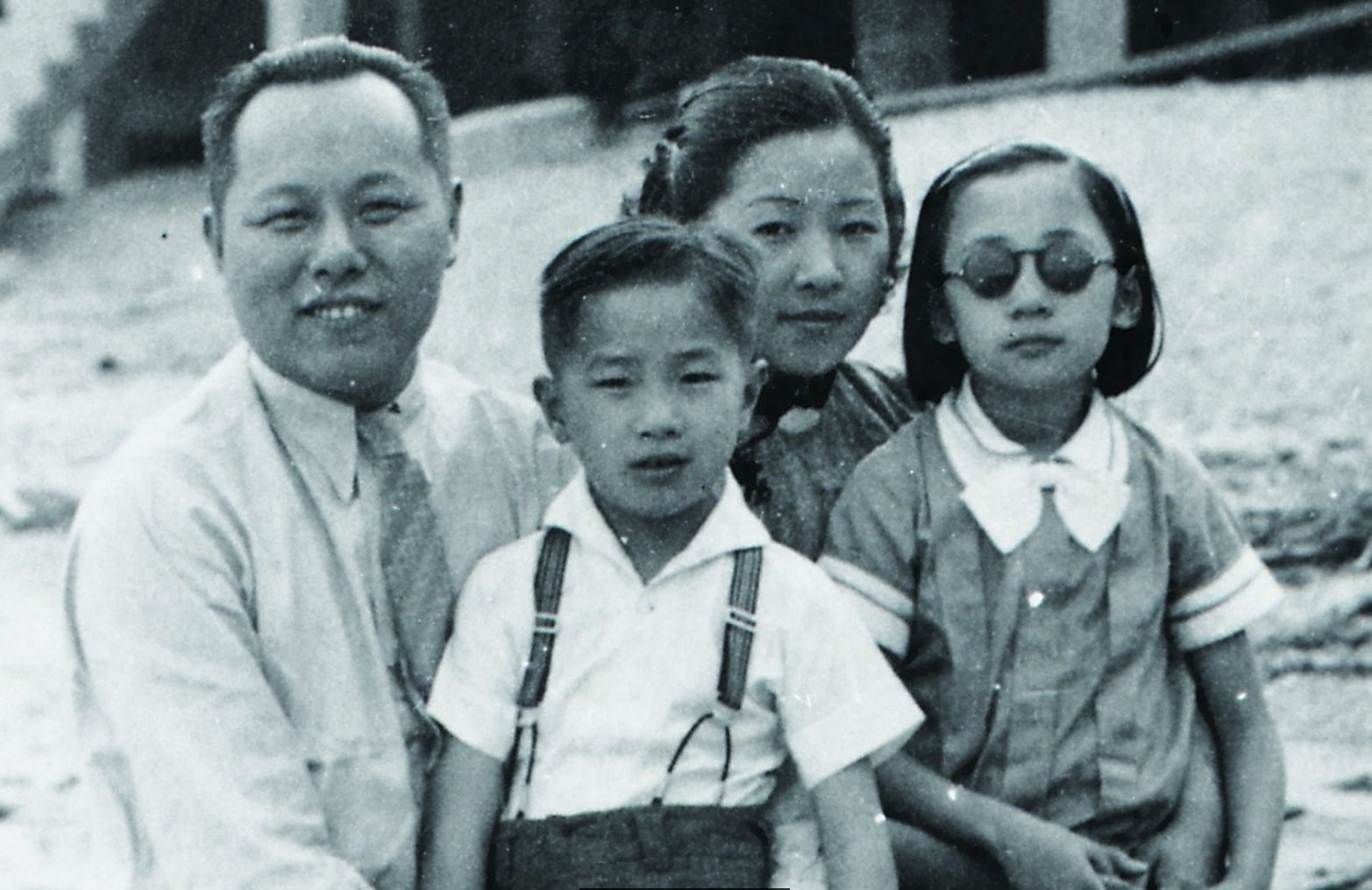 張忠謀經營事業的理念、原則都沒有變過，尤其是父母教給他的「誠信、承諾」這2件事。（台積電提供）