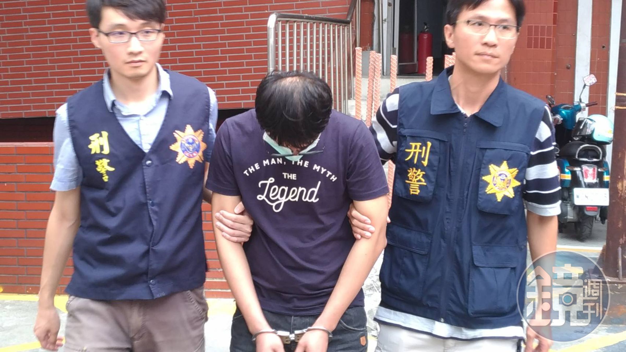 僅國中學歷的柯嫌擅長網路和電信技術，竟與詐騙集團合作騙人。（刑事局提供）