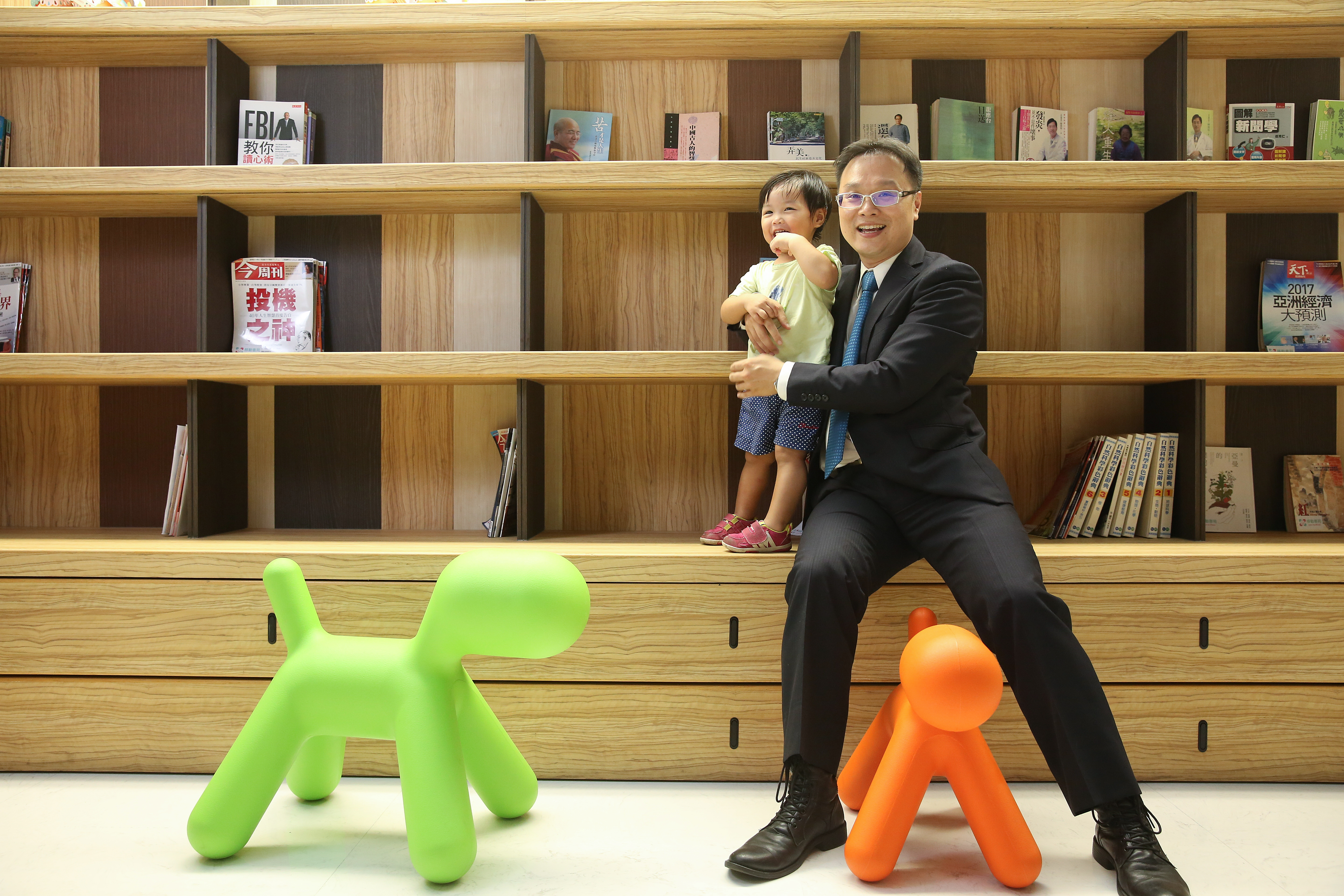 陳唯泰因為女兒誕生，創出一套穩健獲利的選股方式，不用計算進出場股價、不用每天殺進殺出，相當適合懶人投資。