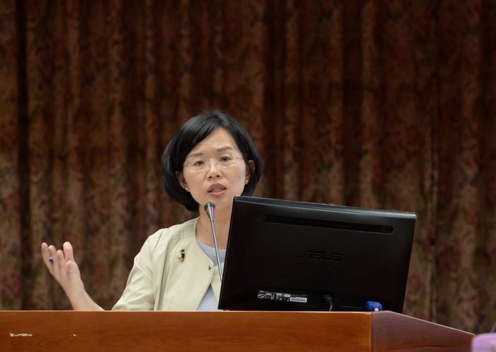 民進黨立委蘇巧慧領銜提出的修憲案今遭退回程序委員會。(翻攝自蘇巧慧粉絲專頁)