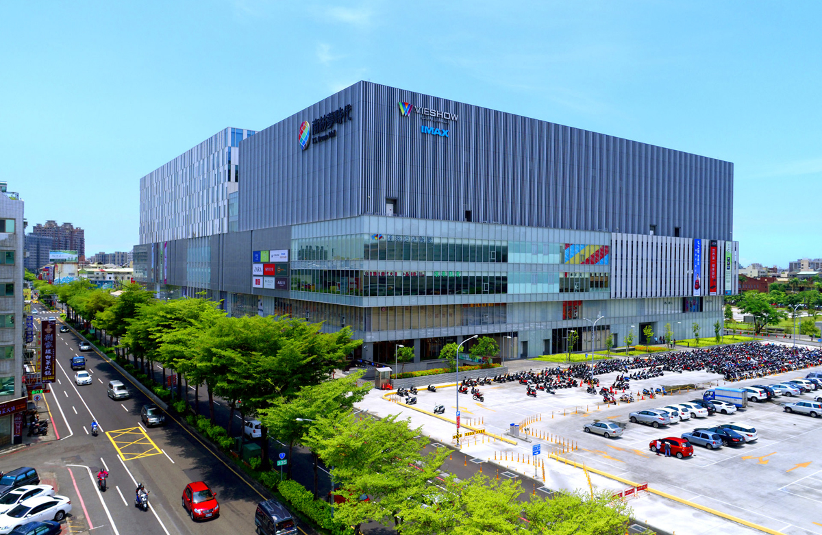 南紡夢時代2015年2月開幕，隔年更名為南紡購物中心。（翻攝自三發地產公司官網）