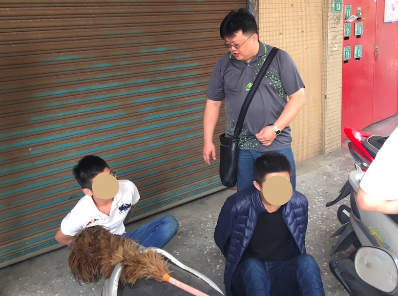 林嫌旗下多名車手遭警方逮捕，控訴林嫌血汗對待。（刑事局提供）