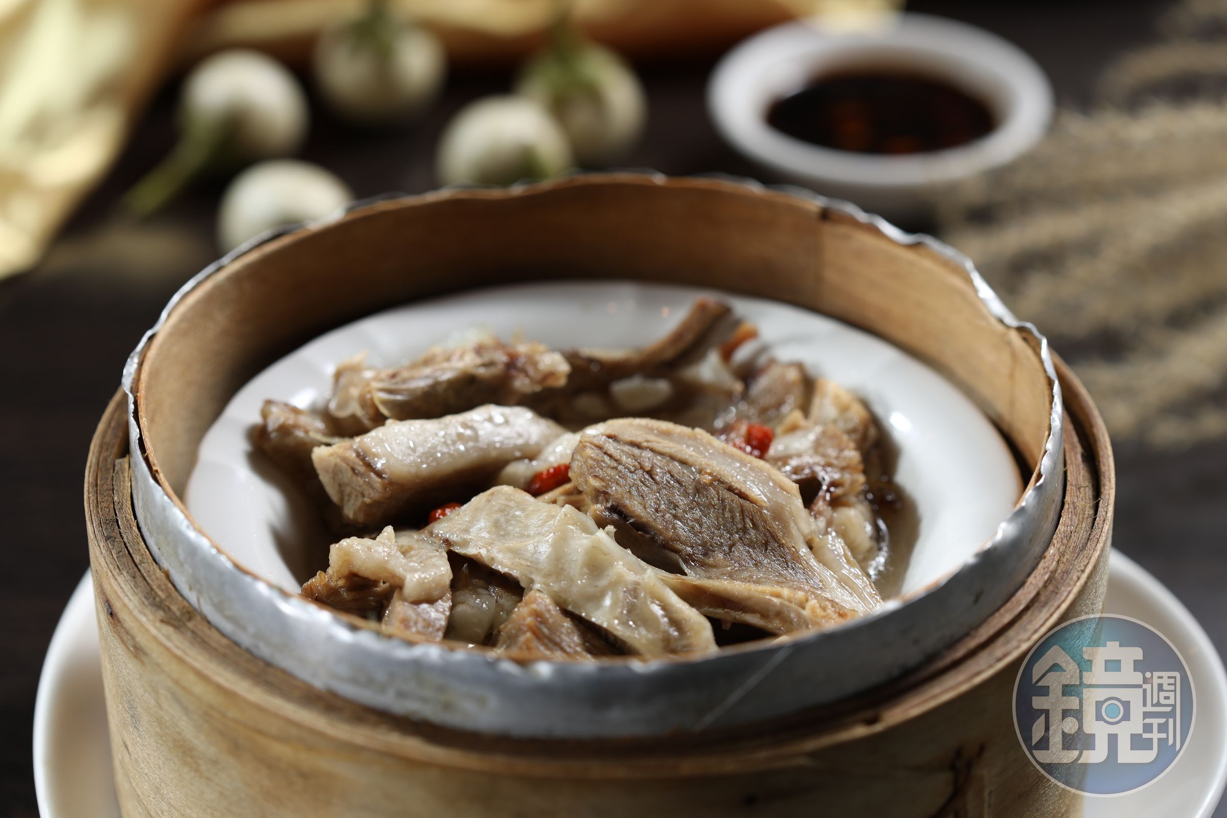 招牌菜「寧夏手抓羊肉」毫無羶氣，趁熱吃最鮮嫩。（320元／份）