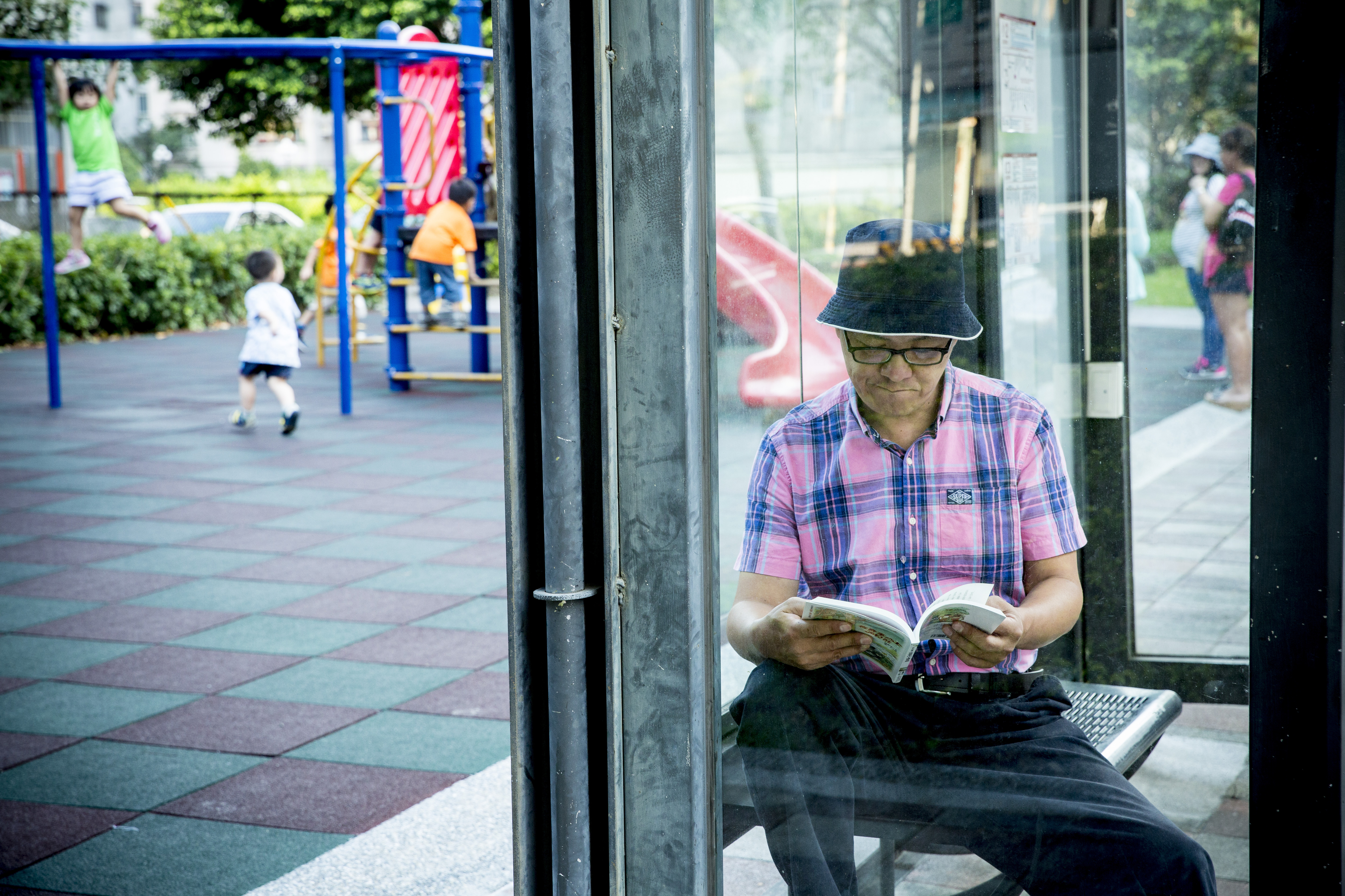 出獄後，馬景珊的生活範圍很固定，在住家附近工作、鄰近山上種菜，他極少進市區，享受著單純的生活。