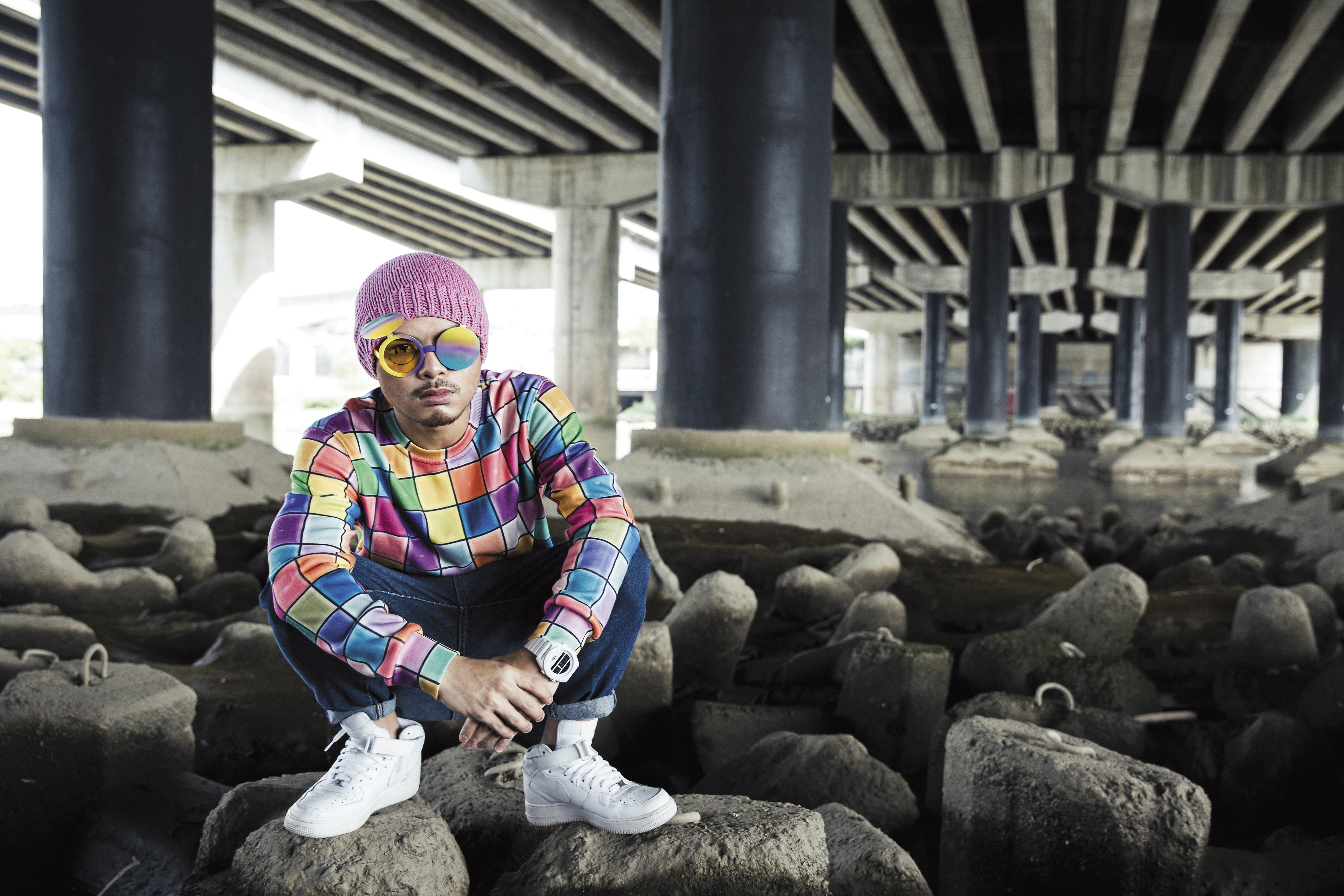 【穿衣鏡】搞怪不色限　黃明志