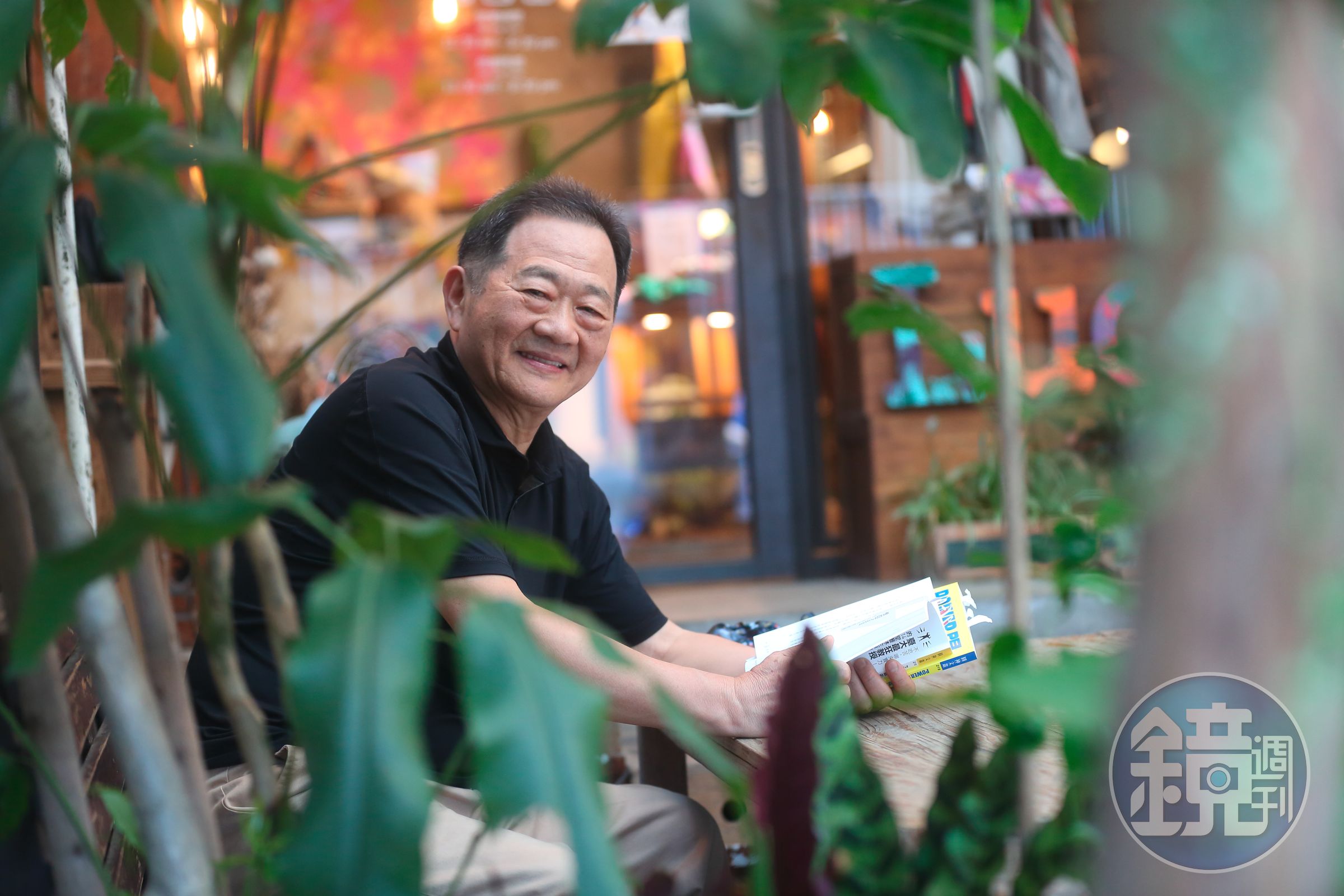 因為父親外遇，兒時的李錫錕都靠拳頭自我保護，從小正義感也比別人強烈。