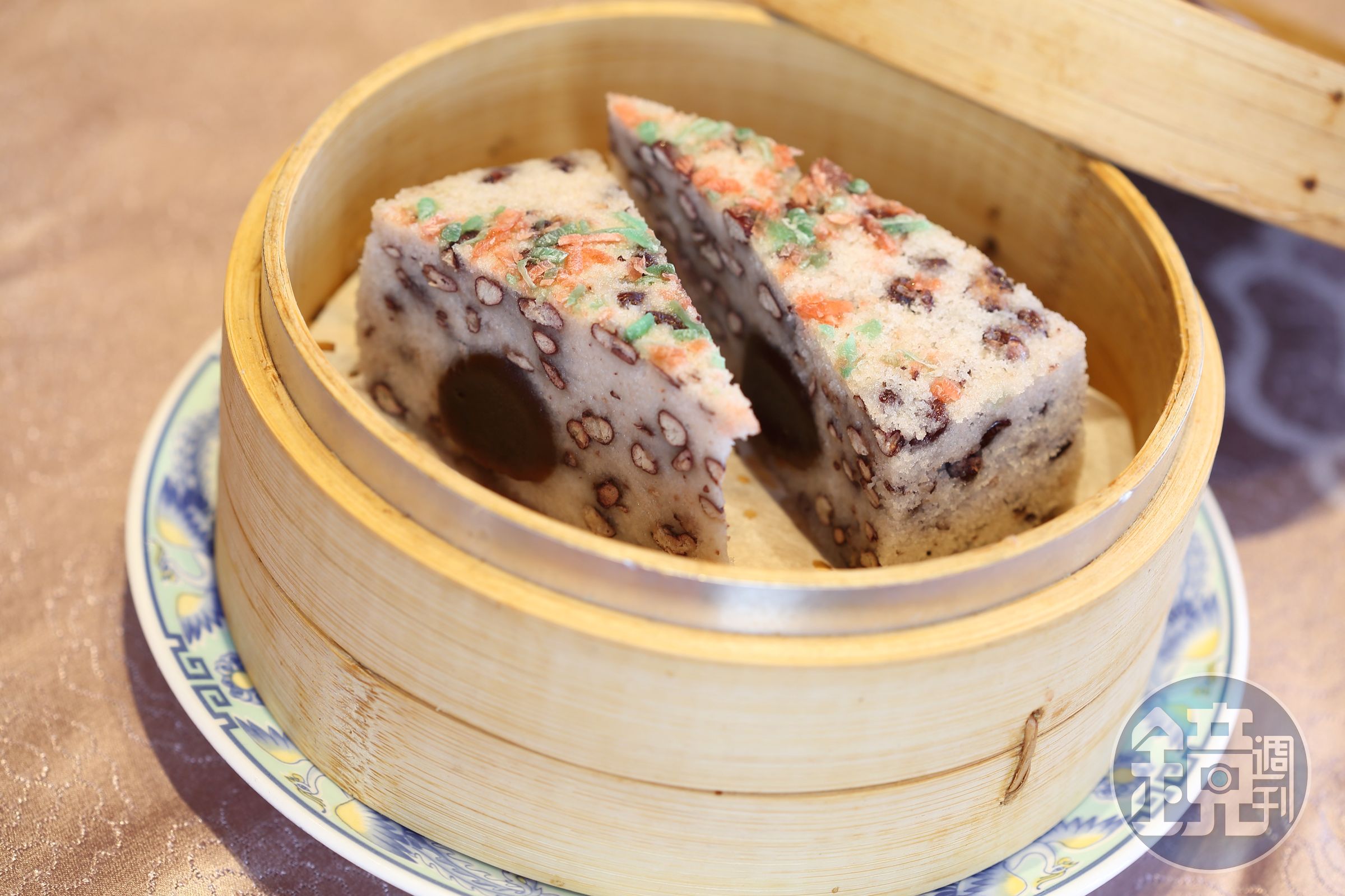 一塊蔣宋美齡愛吃的紅豆鬆糕，成了再度打響圓山老品牌的新招。