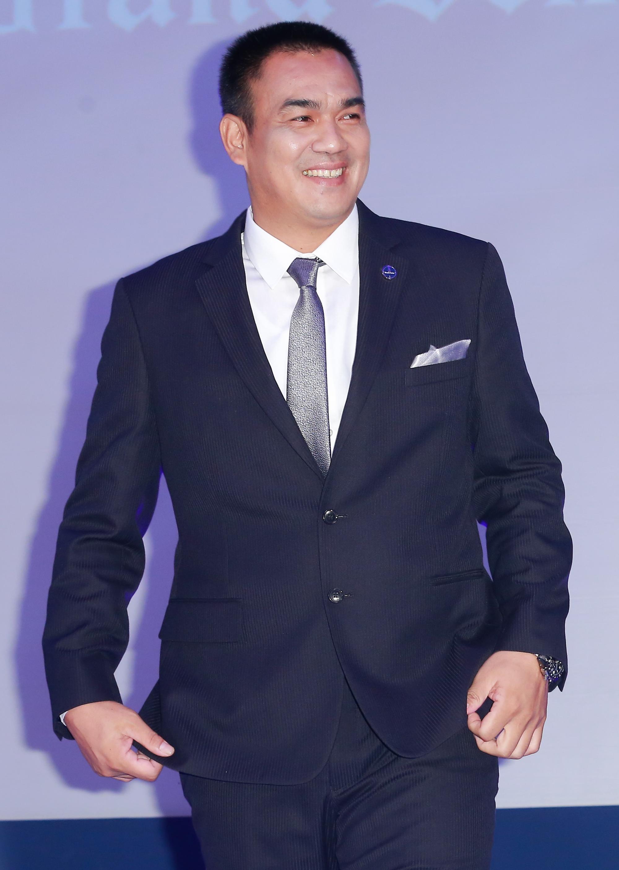 陳金鋒代言不少，但他表示自己沒算過數量。