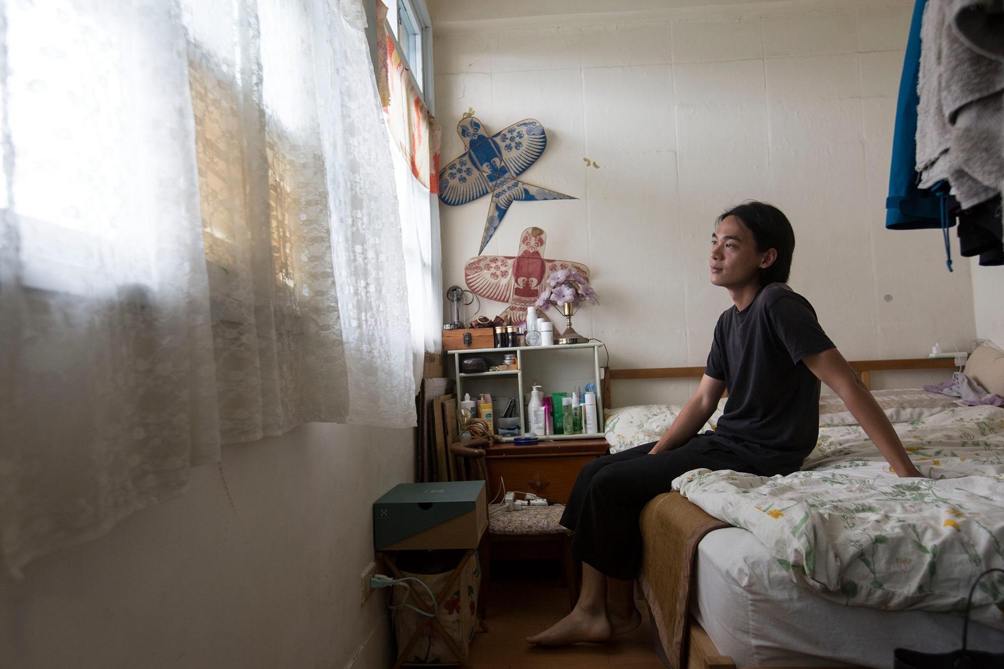 楊大慶也不知道為什麼能在這裡住八年，「有時候睡一覺起來，又覺得不是什麼大問題。」