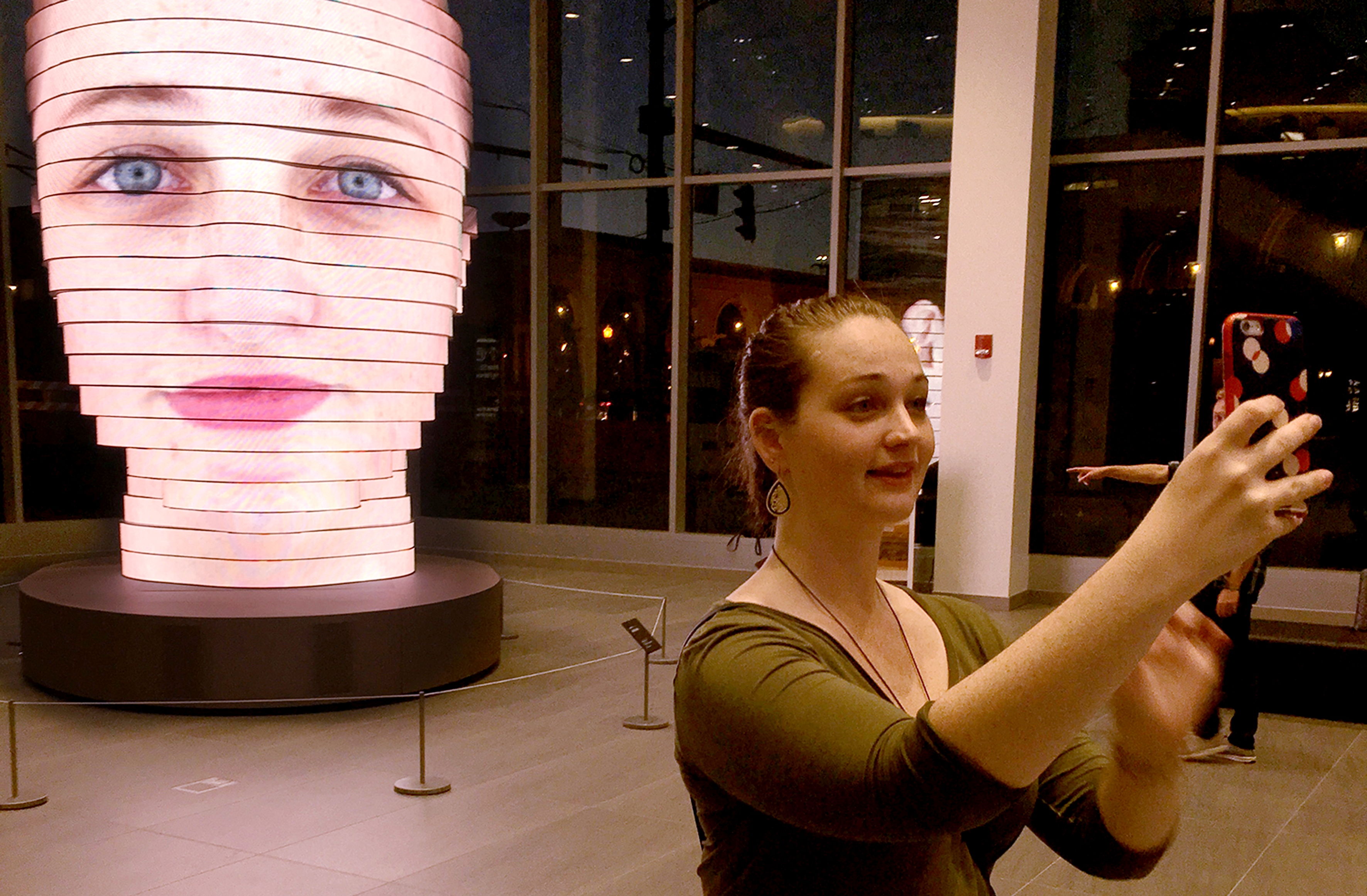 3D感測模組目前已正式應用於手機上，未來更大應用在AI及電動車等領域，潛在市值驚人。（東方IC）