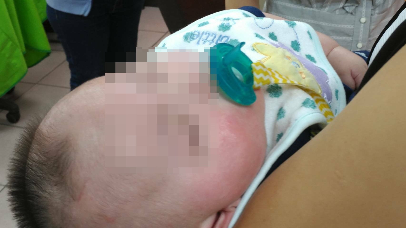 男嬰不明原因腦出血，夫妻倆否認虐嬰。（翻攝希恩社群臉書）