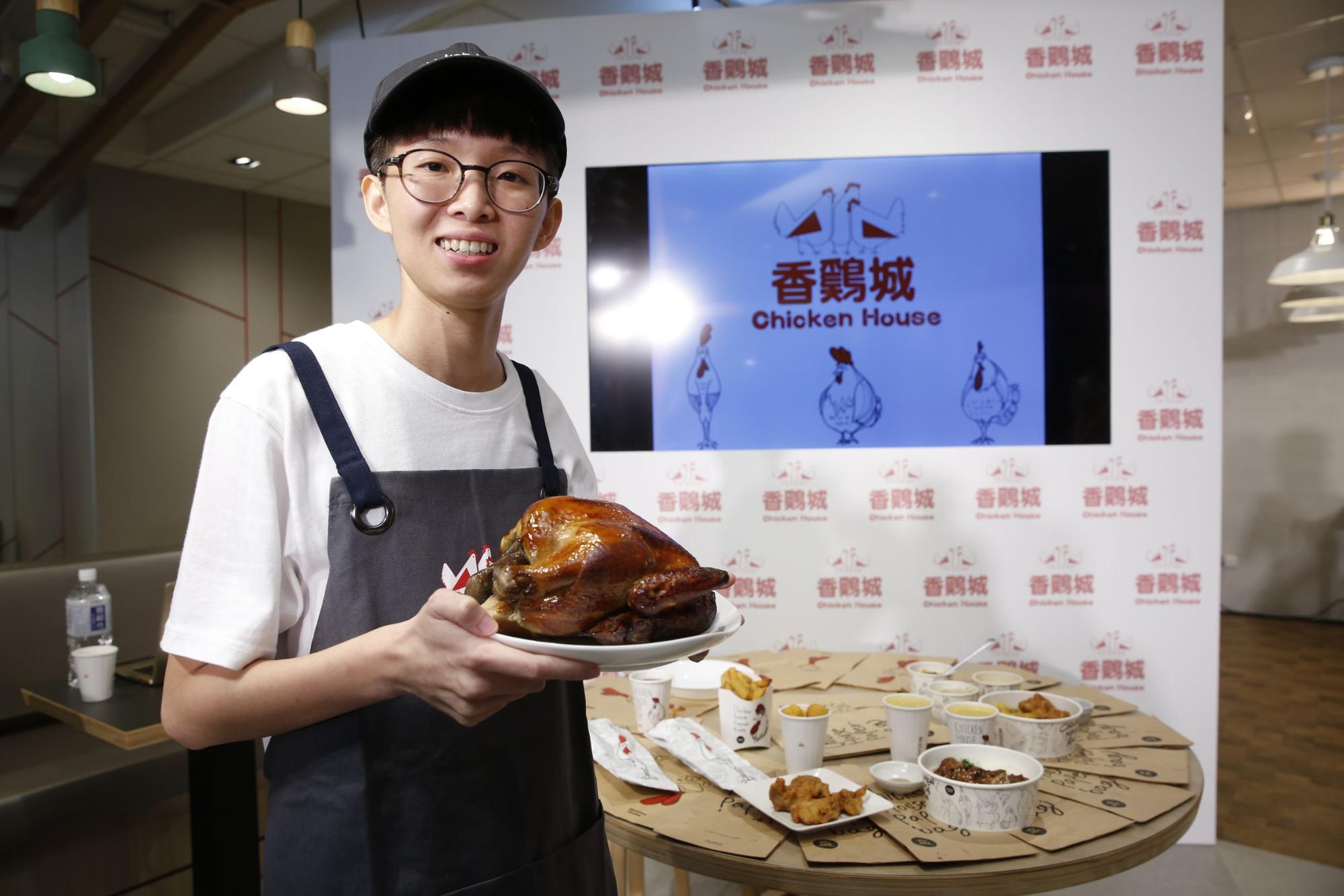香雞城新莊旗艦店今日正式試營運，由第3代品牌經理陳巧瑜親自操刀。