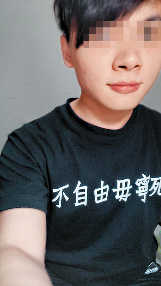 張男態度激進，想與謝男玉石俱焚，是典型的恐怖情人。（翻攝張男臉書）