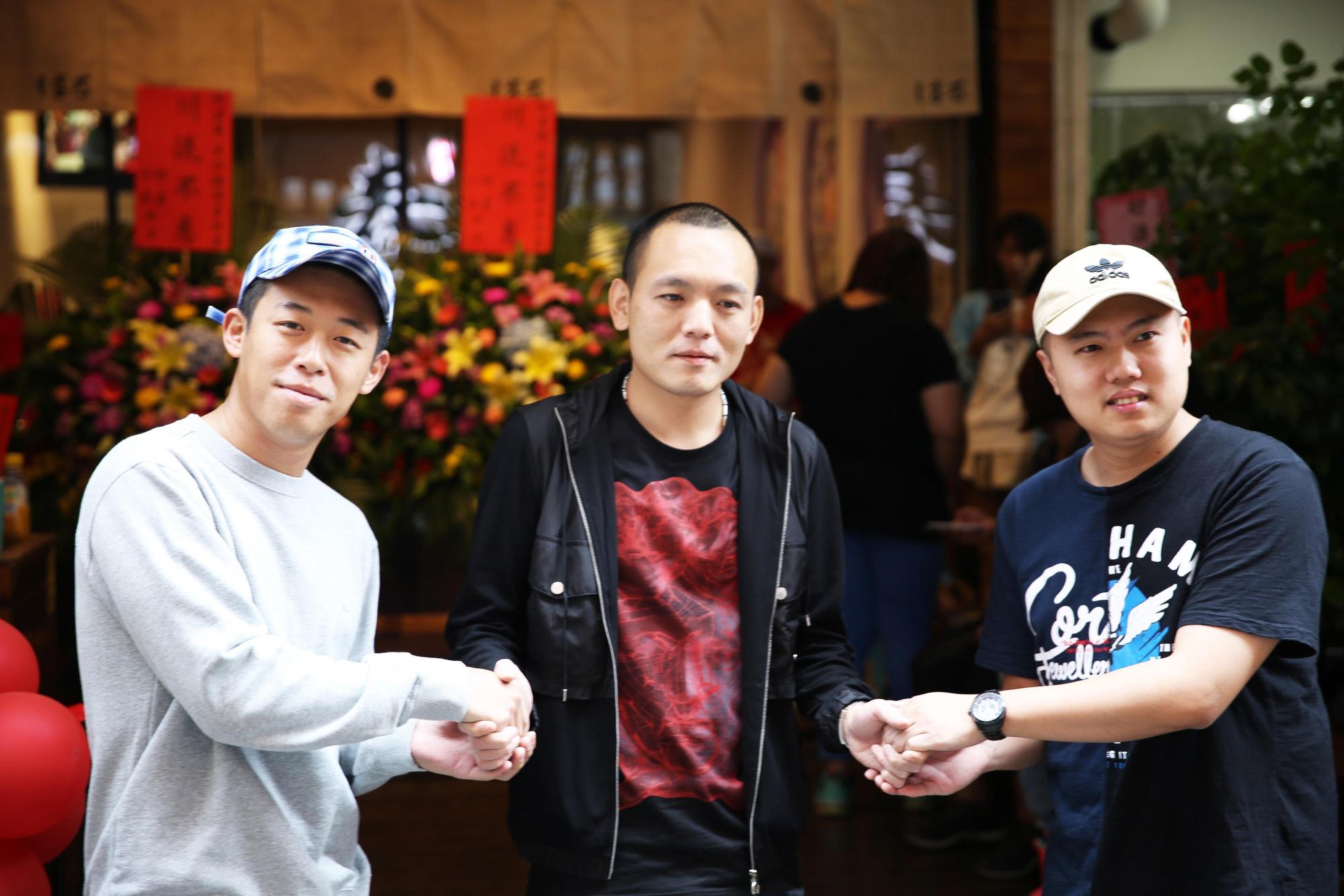 玖壹壹春風今跨足餐飲業開「岩藏春.拉麵」。(混血兒提供)