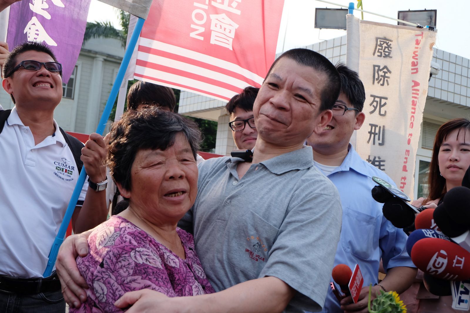 鄭性澤被控犯下2002年台中十三姨KTV殺警案，死刑確定後，再審改判無罪。（冤獄平反協會提供）