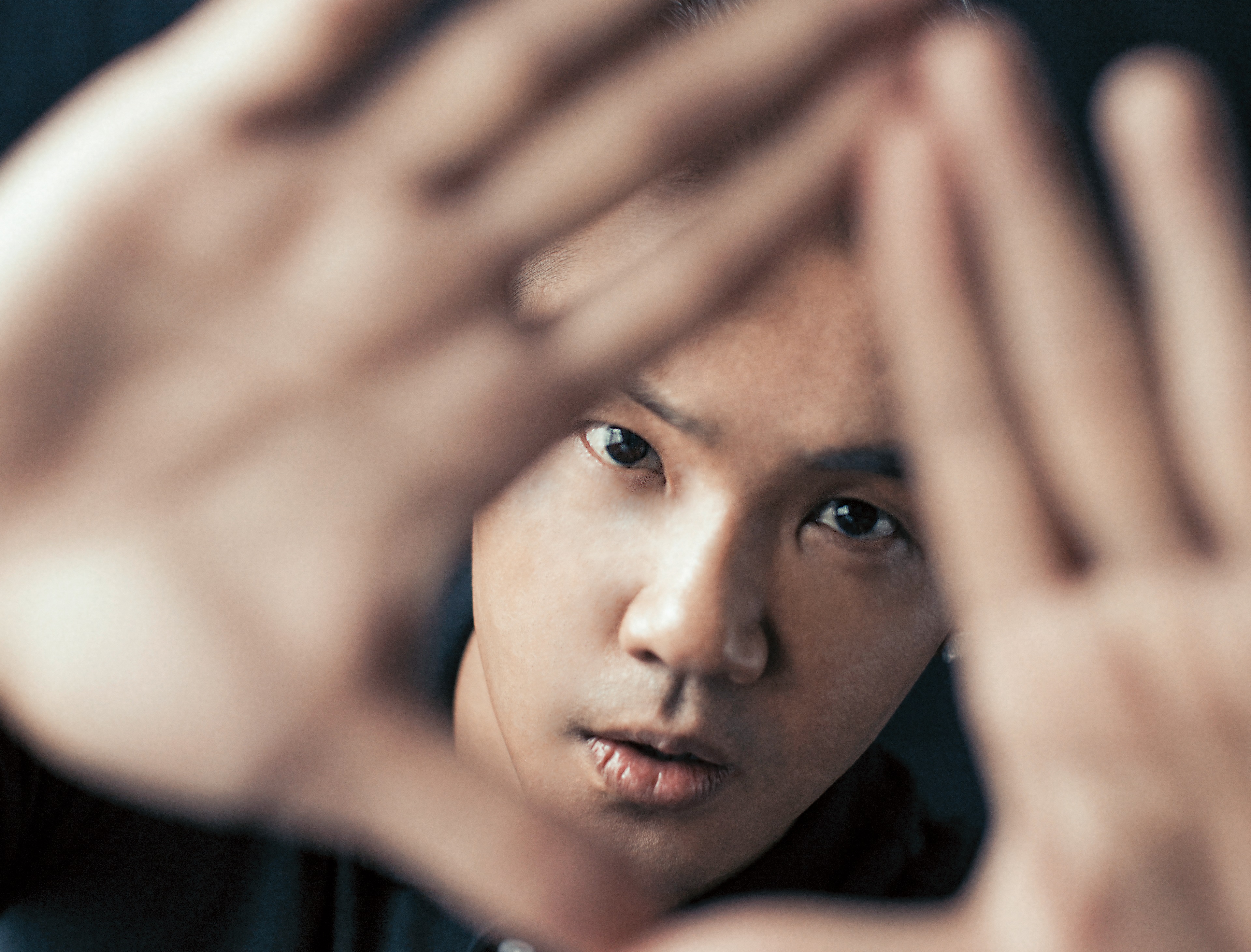 陳建州喜歡用影像記錄生活,但也不是隨便拍拍交差了事,而是會認真後製,最後呈現出想要的正面形象。