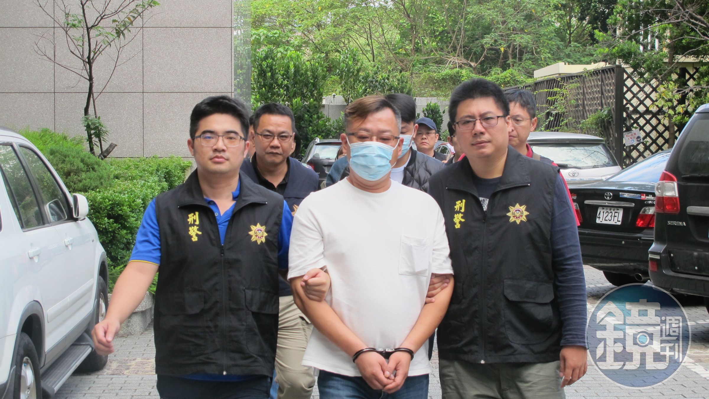 竹聯幫孝堂吳嫌等人，因盜刷信用卡遭刑事局送法辦。（警方提供）