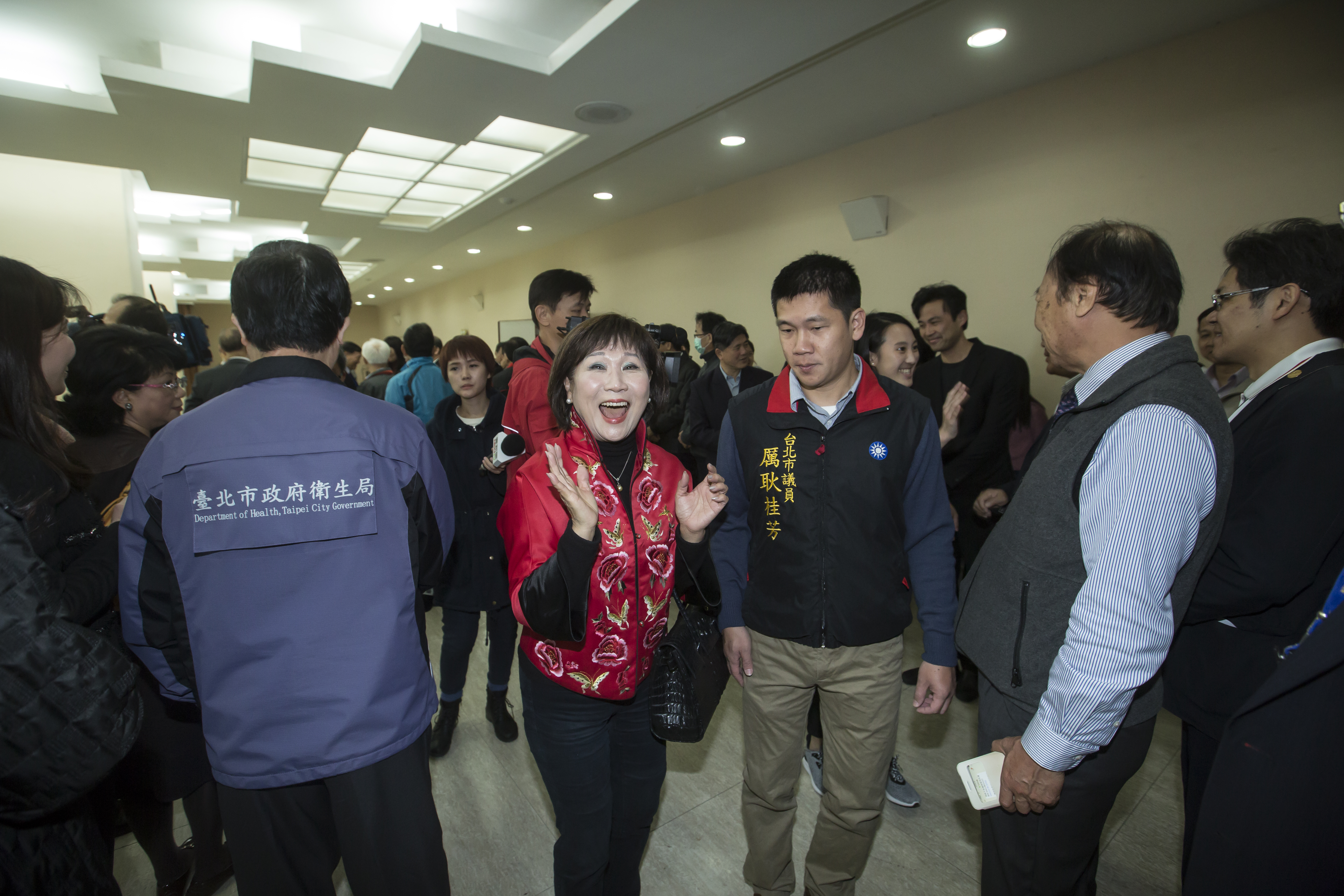 基金會認為厲耿桂芳議員具有文化、教育背景，才會找她來擔任董事。