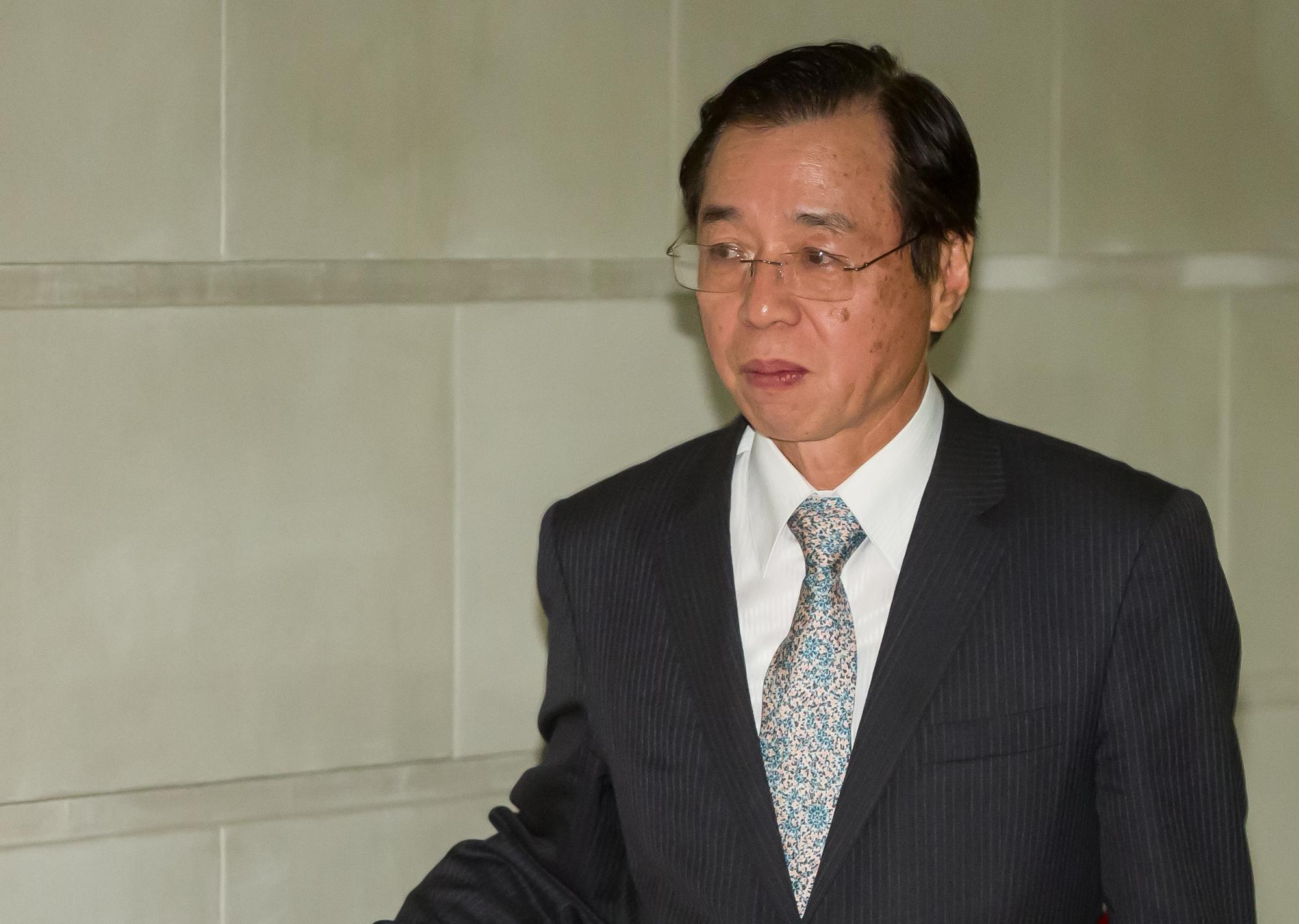 察官認為,李述德在處理大巨蛋案,偏向遠雄立場。