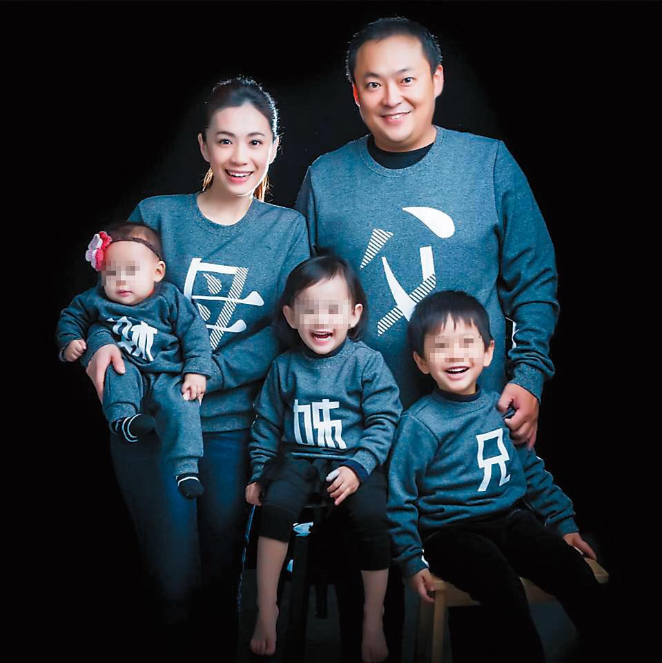 柯以柔跟郭宗坤雖然有3個小孩,但彼此似乎漸行漸遠,常會為大小事情吵到暴怒、暴哭。(翻攝自柯以柔臉書)