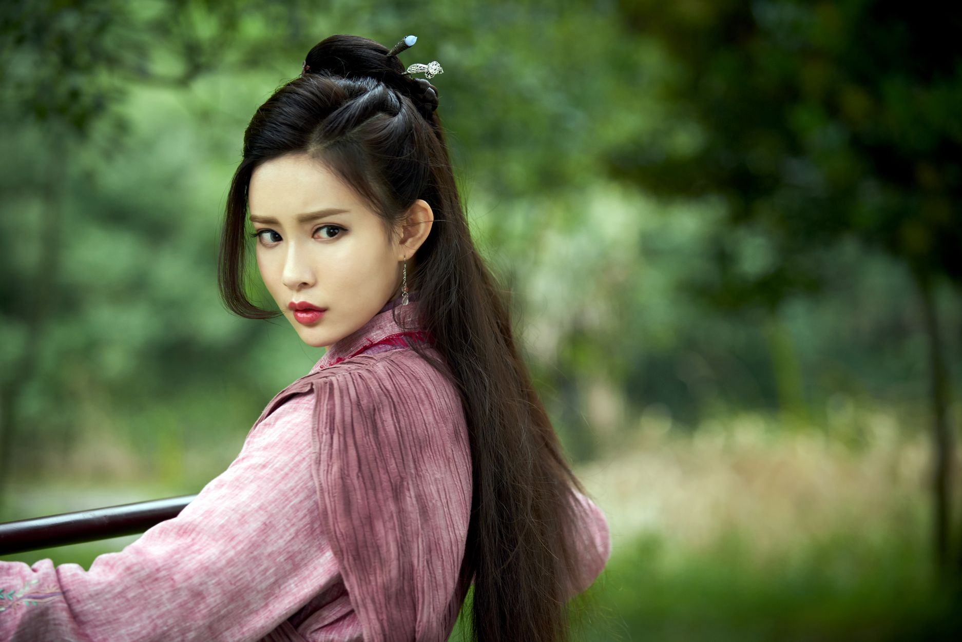 孟子義自從演出《射鵰英雄傳2017》後打出知名度，被封為「最美穆念慈」。（中天提供）