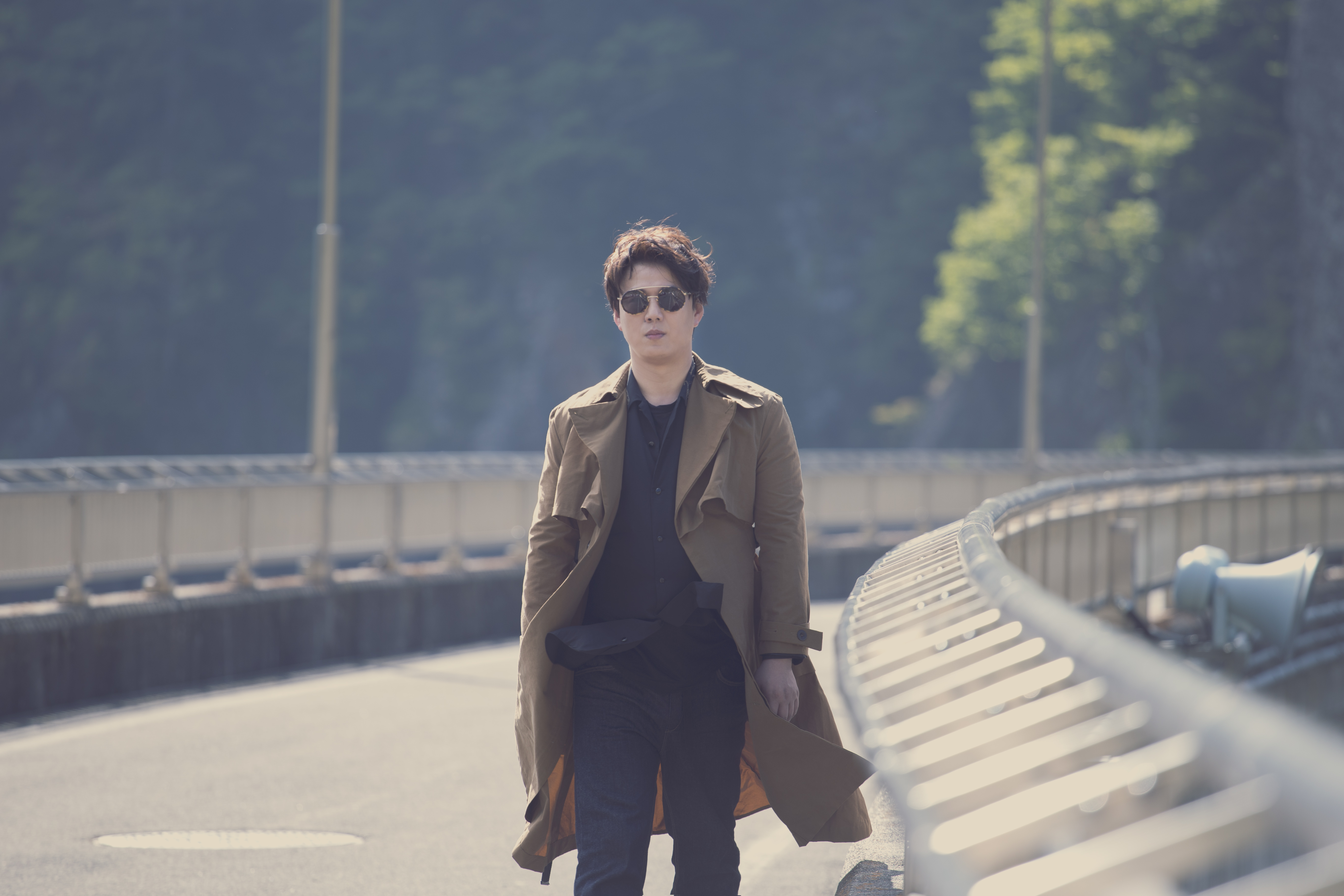 蕭煌奇推出新專輯《人生我敬你一杯》後，宣佈將站別演藝圈2年享受人生。（華納提供）