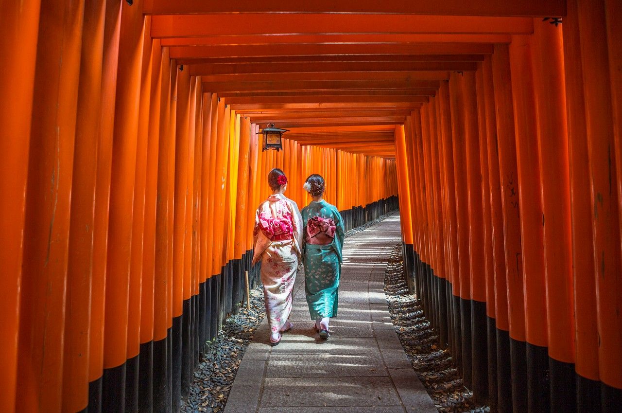 伏見稻荷大社是日本京都知名景點。（東方IC）