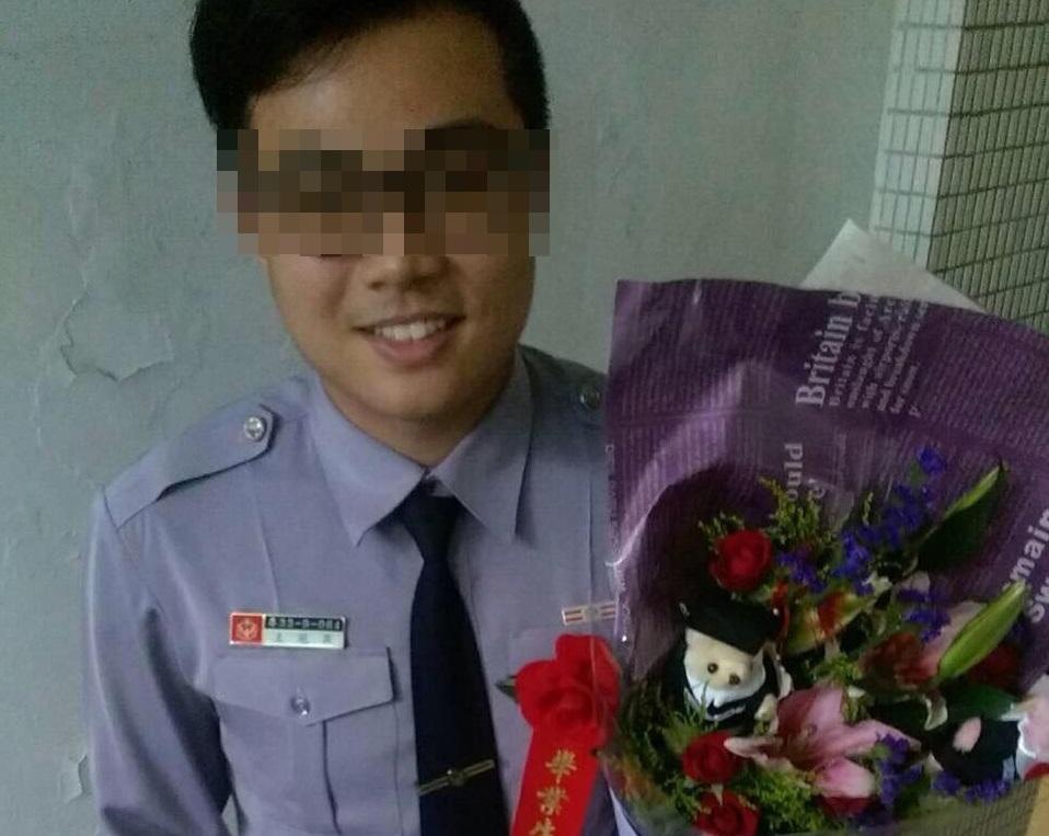 永安分隊消防員王冠昇休假期間遇上死劫,令同事萬分不捨。(翻攝臉書)