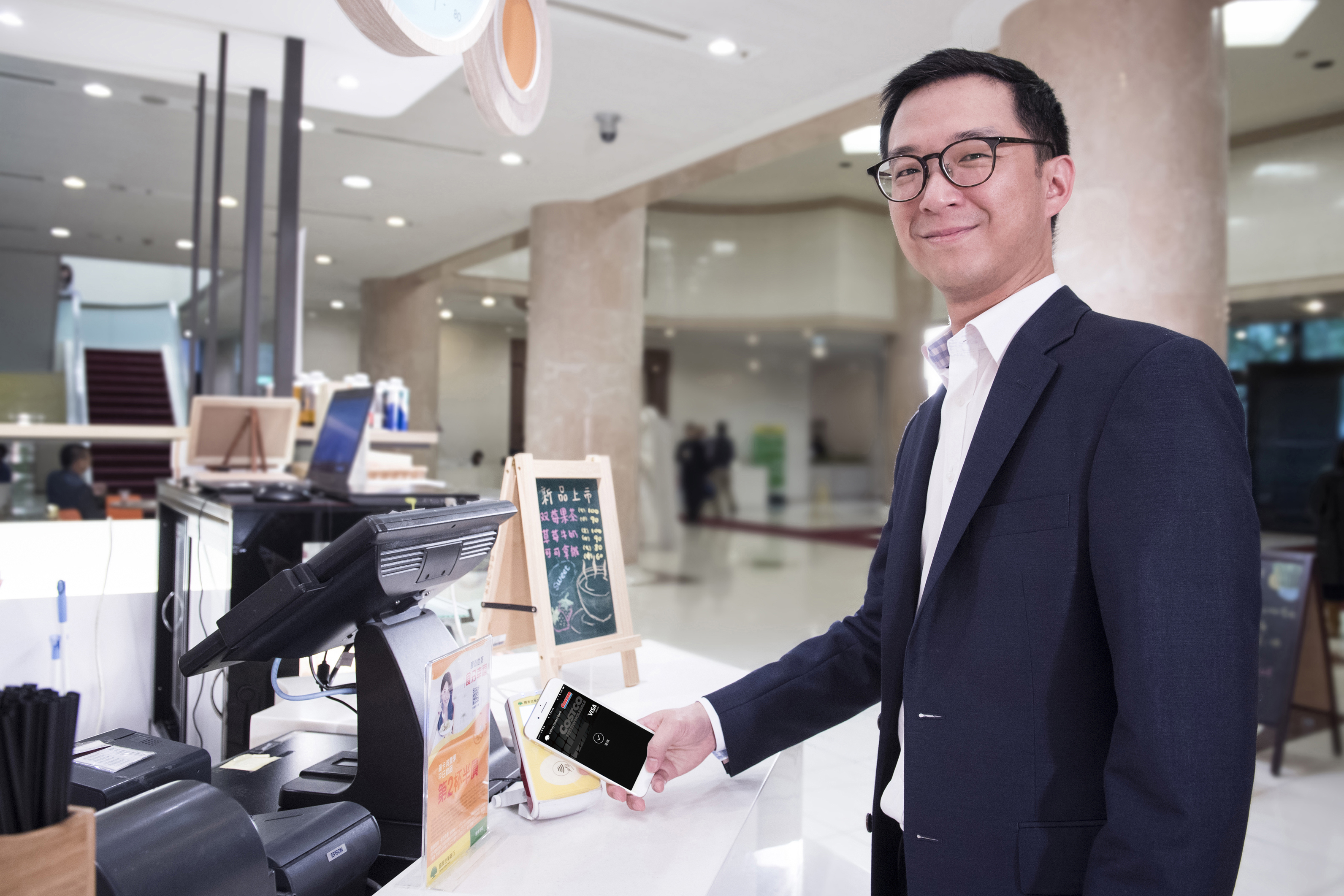 從金融跨足物流開發,蔡宗翰在兩個領域都繳出亮眼成績。