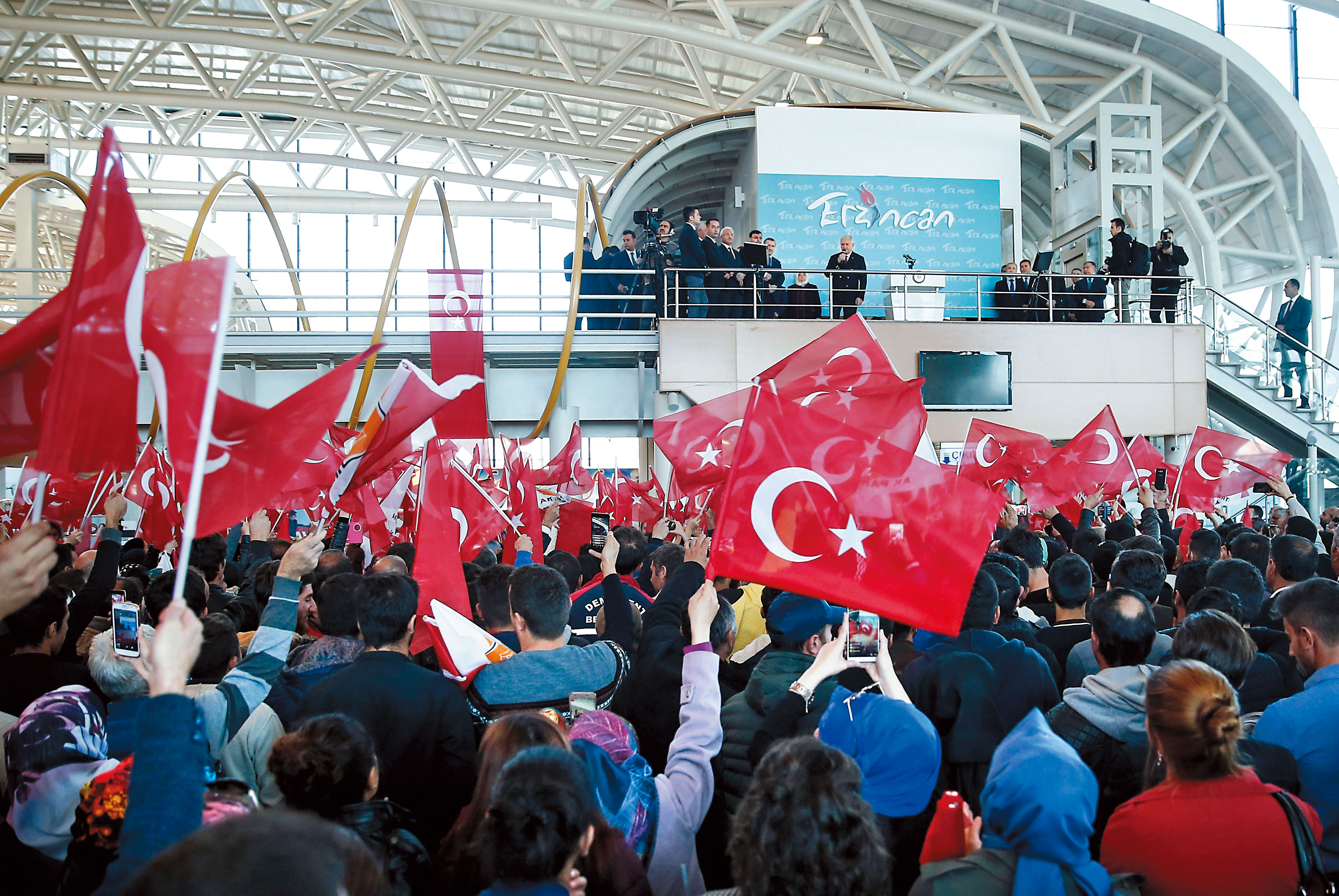 土耳其既是新興市場、又是單一國家，是波動大的基金，理論上定時定額可賺多，但多數投資人卻是殘念出場。（東方IC）