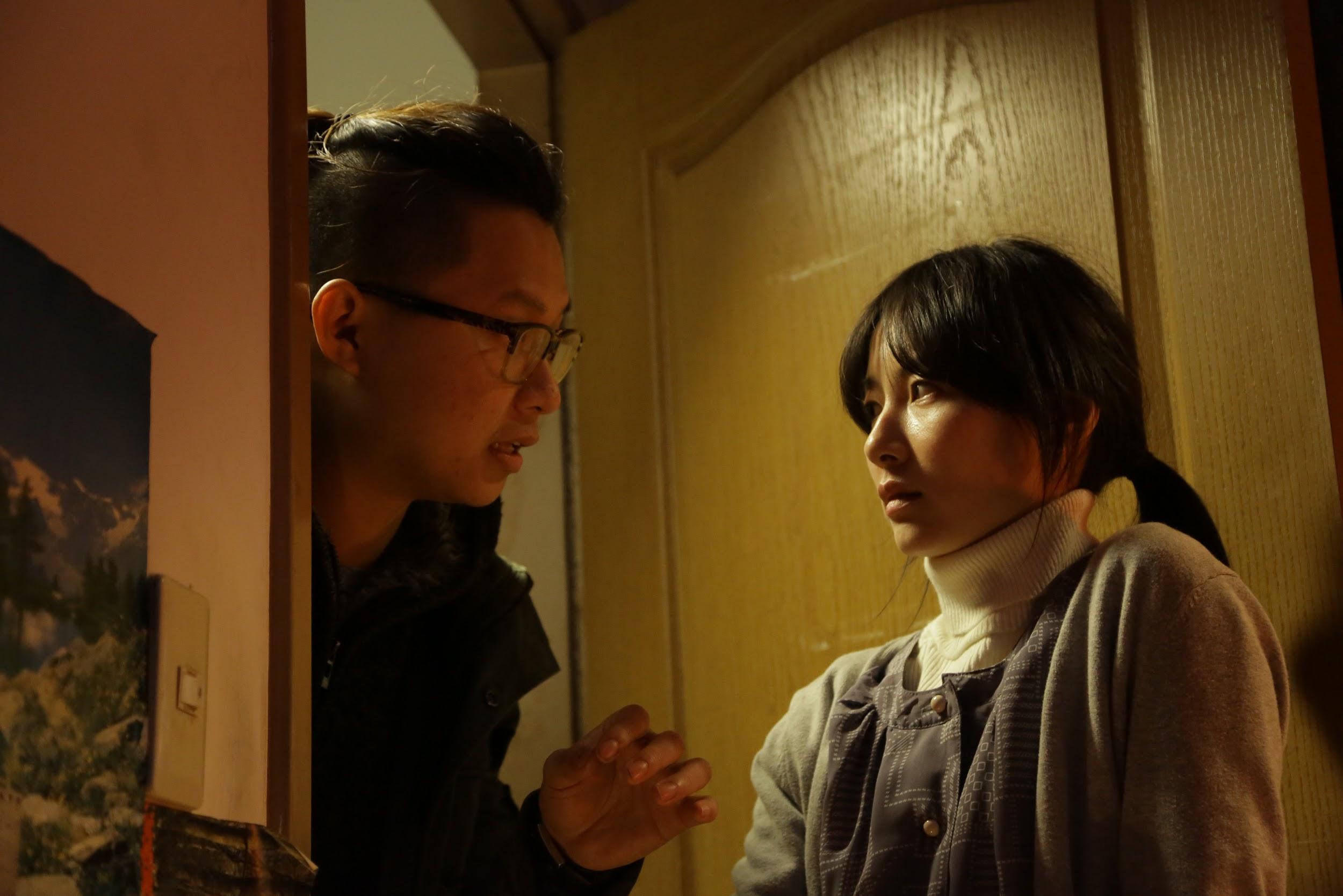 柯汶利（左） 表示，在台灣拍片常一人身兼數職，不像好萊塢分工很清楚。（柯汶利提供）