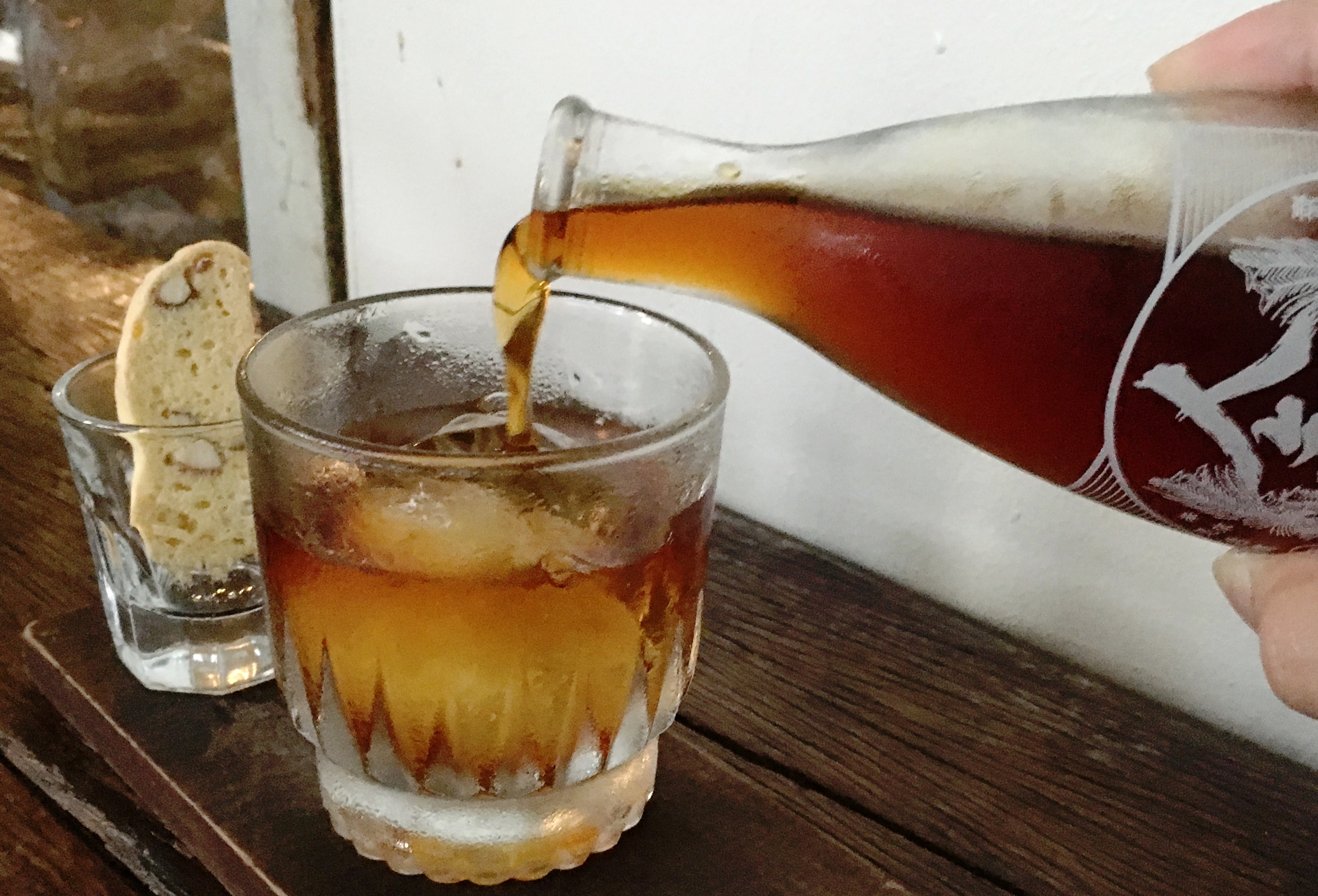 在老屋裡喝咖啡多了一種韻味。