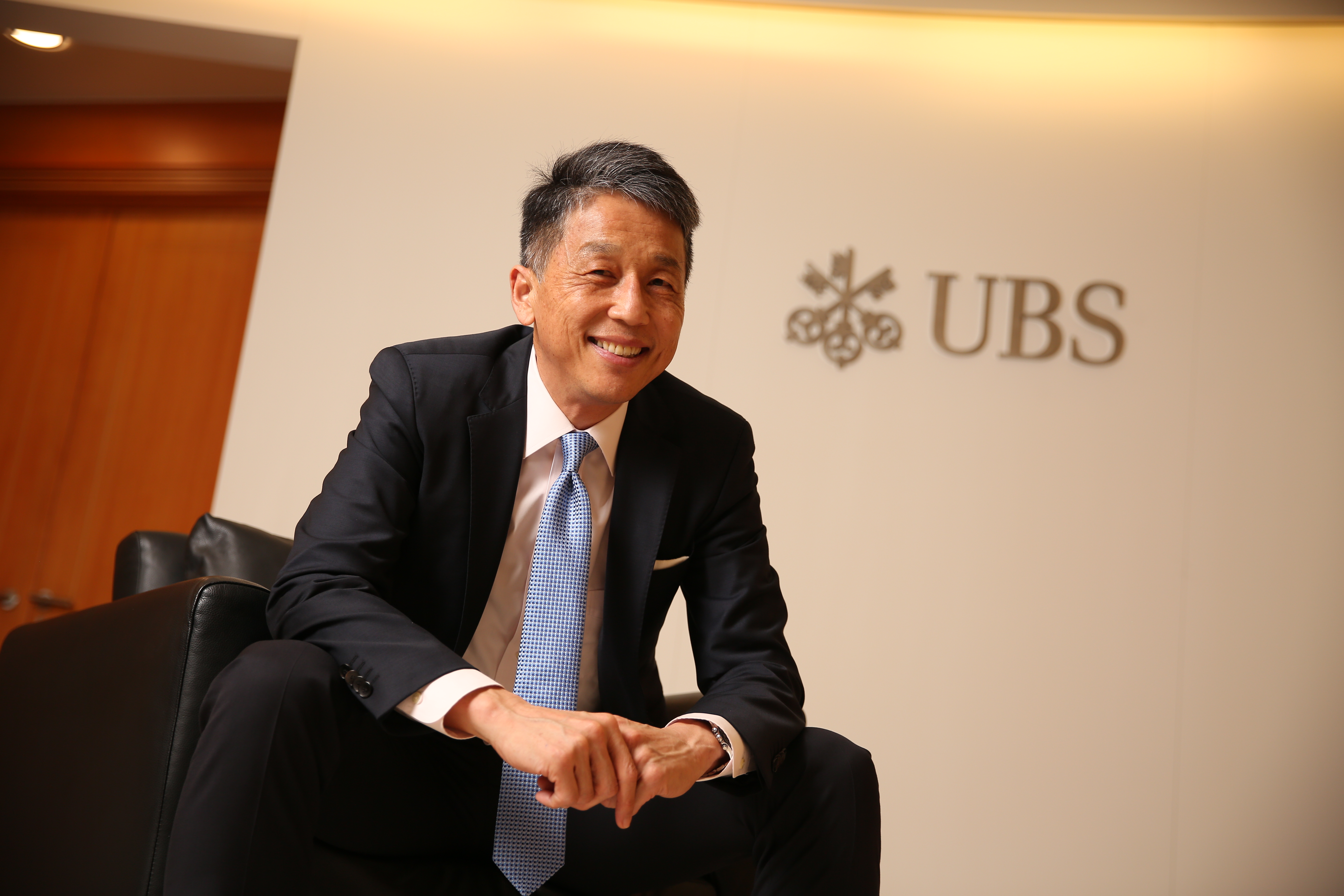 因各國減稅政策，以及AI新科技的帶動，讓瑞銀台灣總座陳允懋對明年景氣相當樂觀。