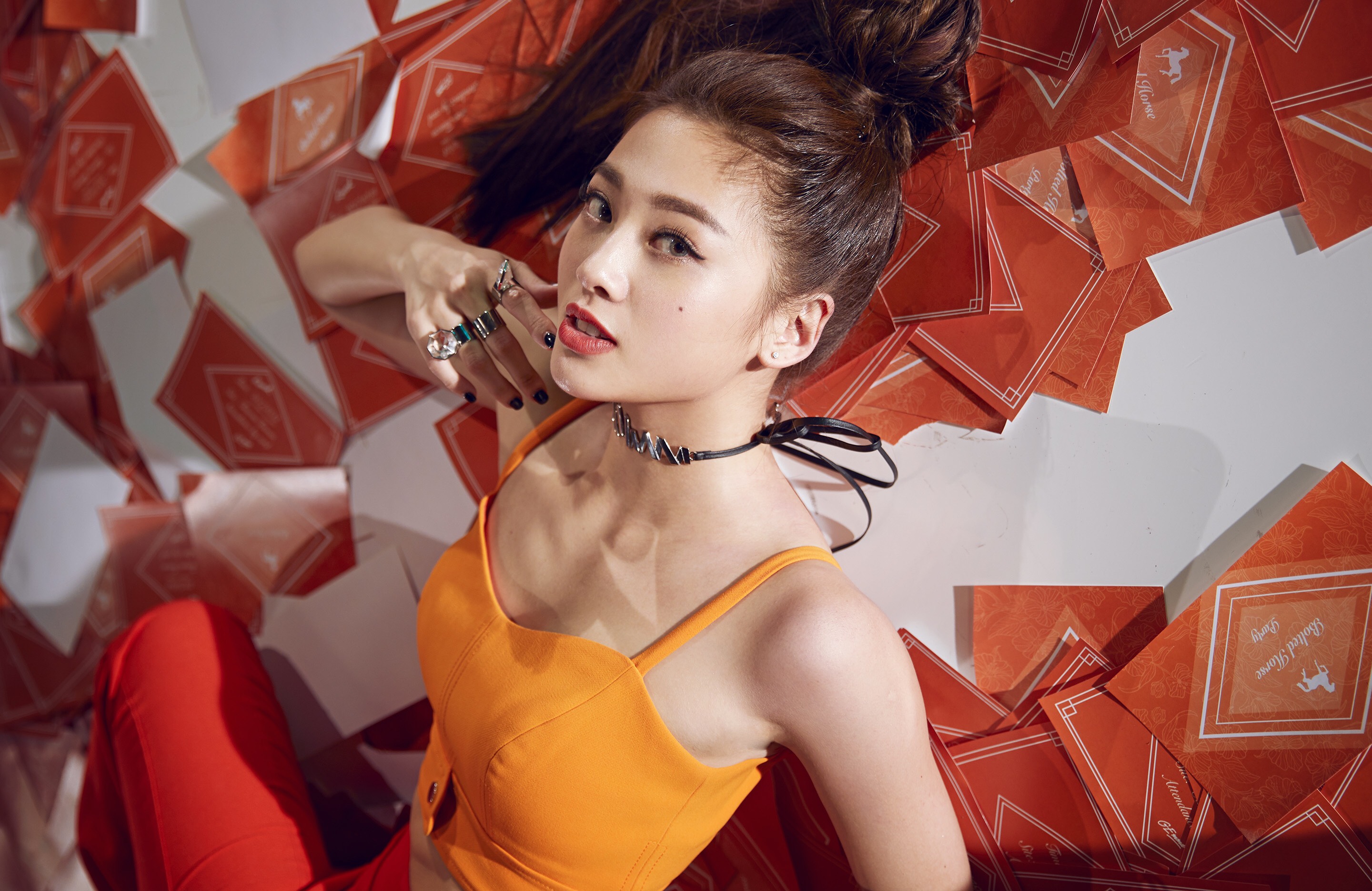 鬼鬼吳映潔砸800萬推出新單曲〈Knock Knock Knock〉。（吳映潔工作室）