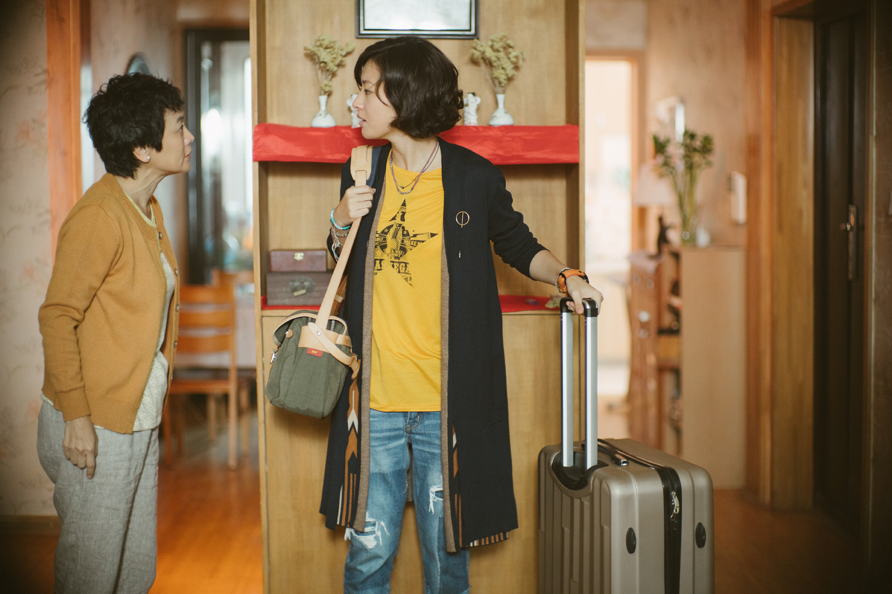 《相愛相親》刻劃三代女人間的情感，張艾嘉（左）與郎月婷（右）之間的母女對立最終也得到和解。（甲上提供）