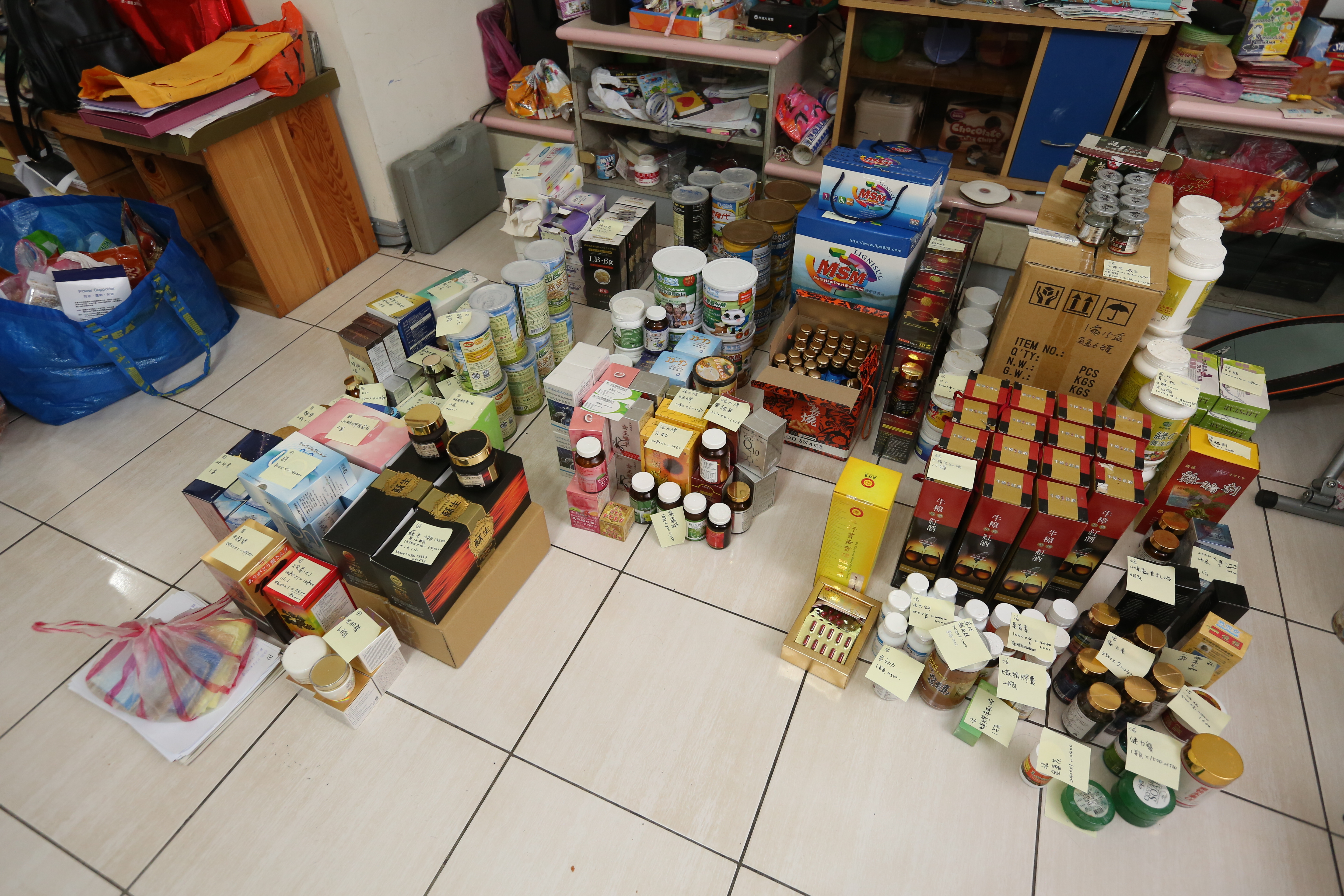 被指控的直銷商蔬活農場喊冤，表示產品都經過檢驗合格，也依照規定，對民眾往生表示遺憾。