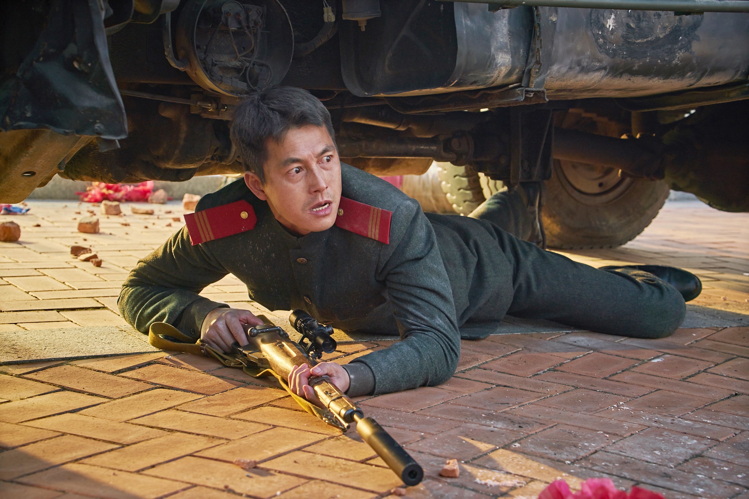 鄭雨盛主演的新片《Steel Rain》12月底在韓國上映,但11月15日搶先舉辦了宣傳報告會。(NEW提供)