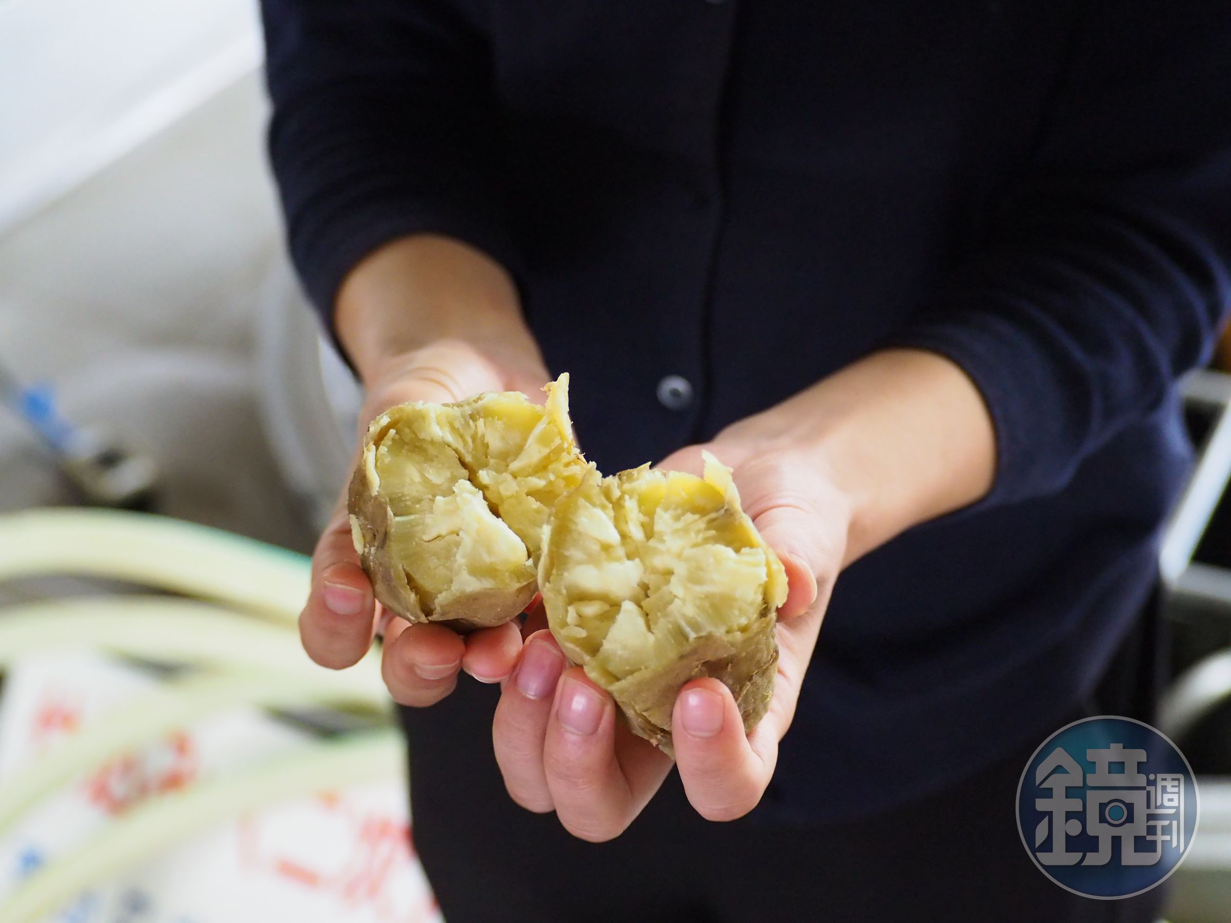 用來釀酒的地瓜是高澱粉品種，蒸熟後乾鬆無味。